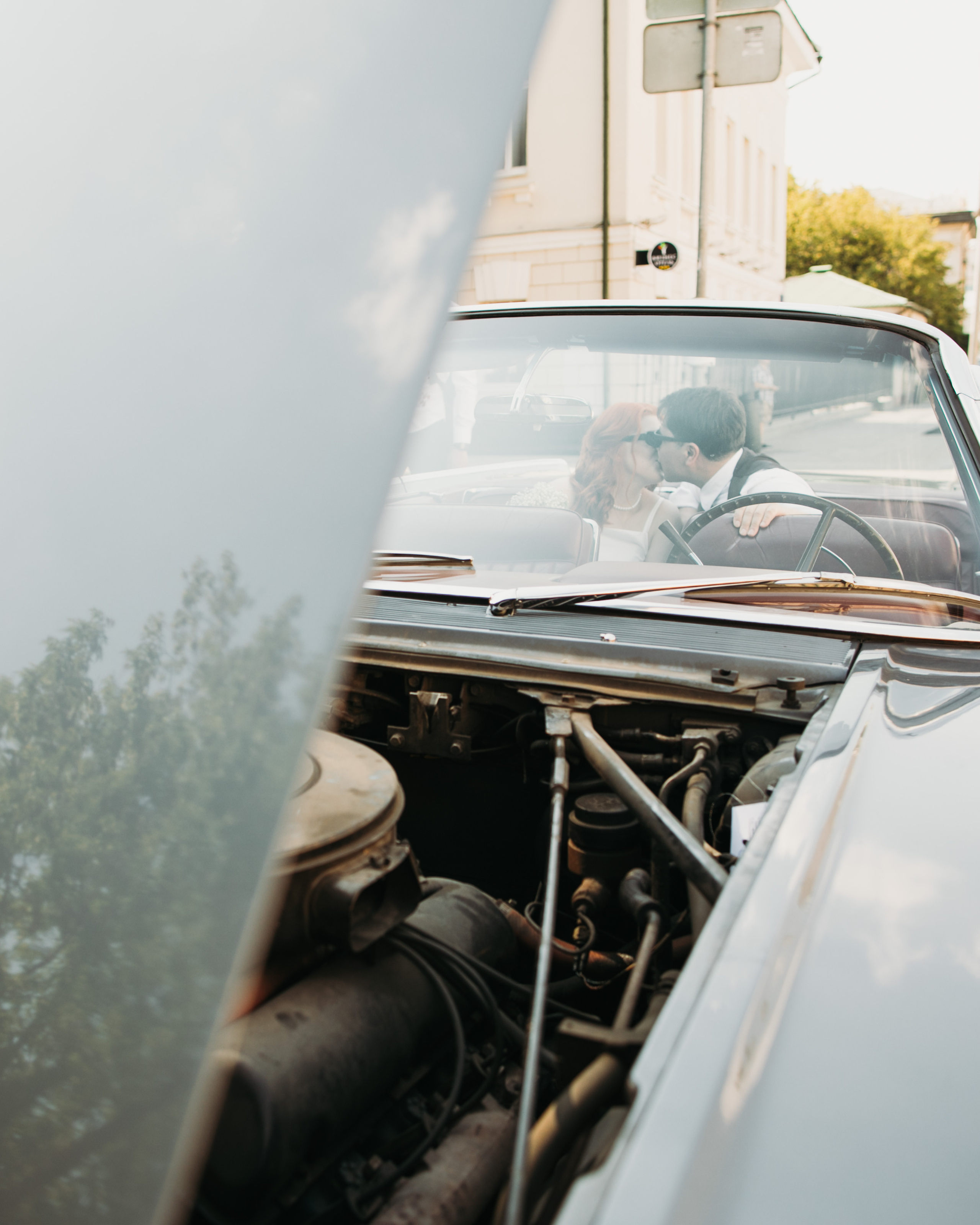 Сломалась машина на свадьбе