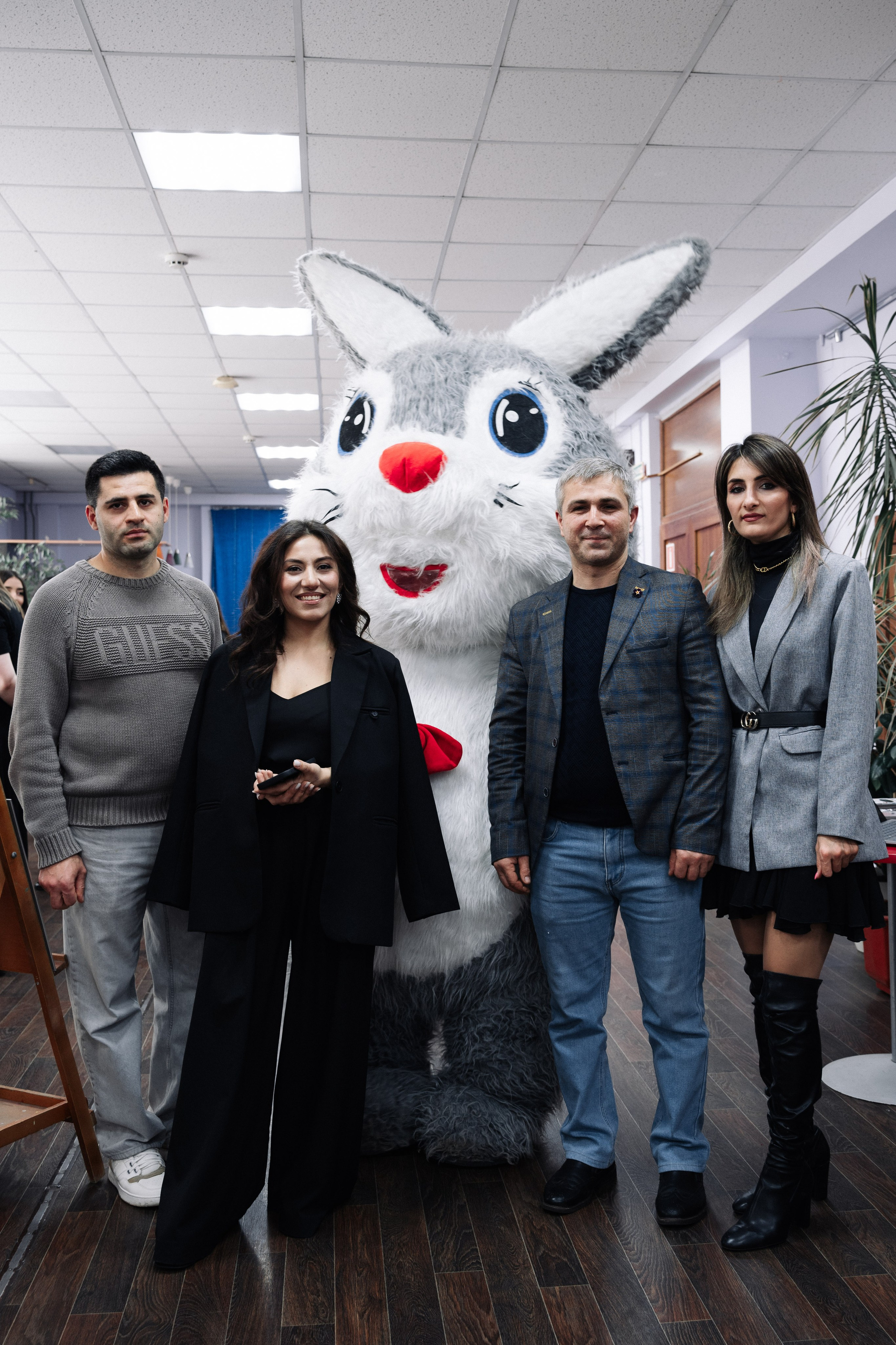 Благотворительный концерт в помощь Артему Сардаряну. Фотограф Артем Севостьянов. Профессиональная фотосъемка в Ногинске, Москве, Московской области и за границей