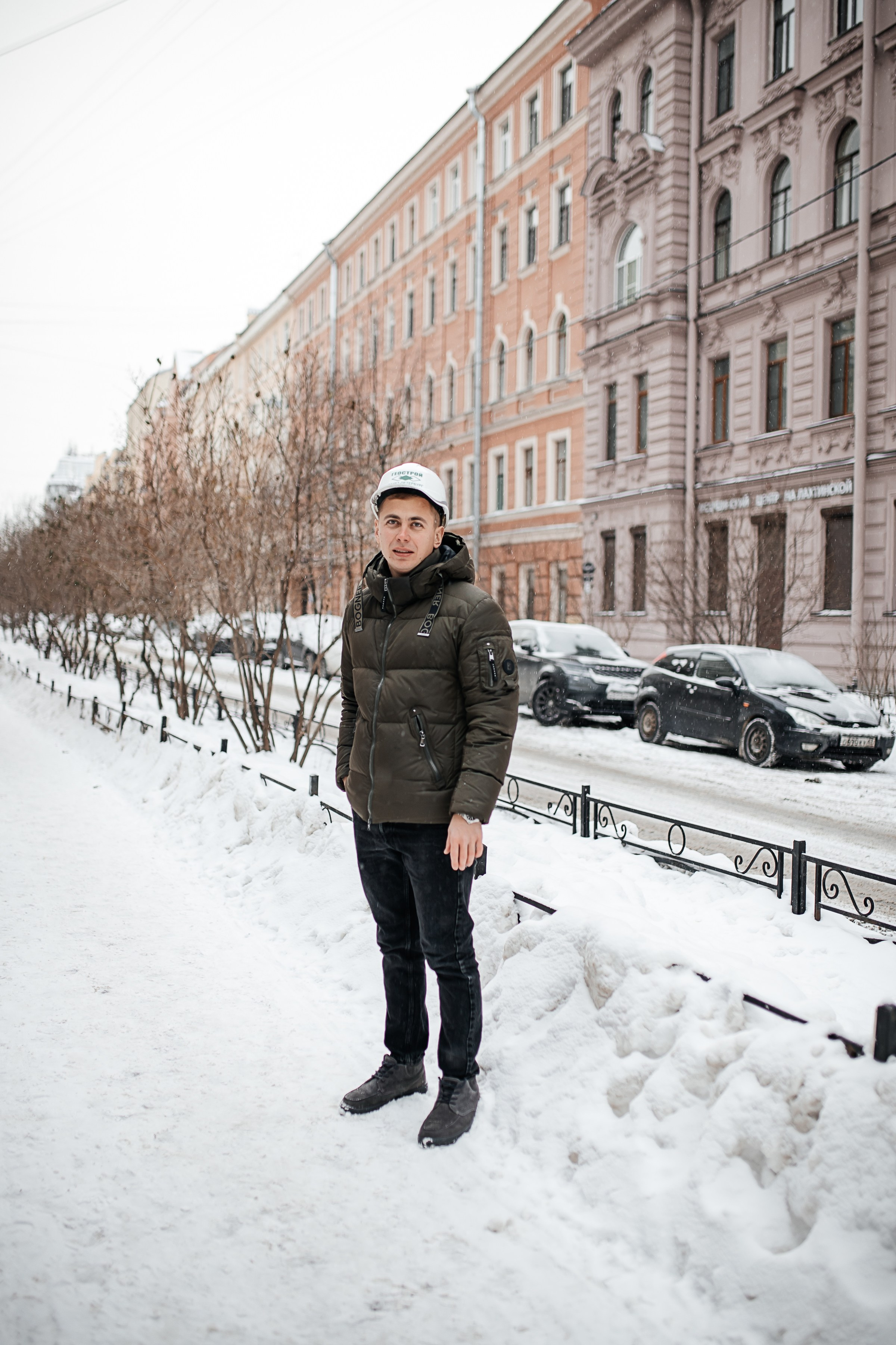 Ян строитель. Фотограф Санкт-Петербург Раднаева Юлия