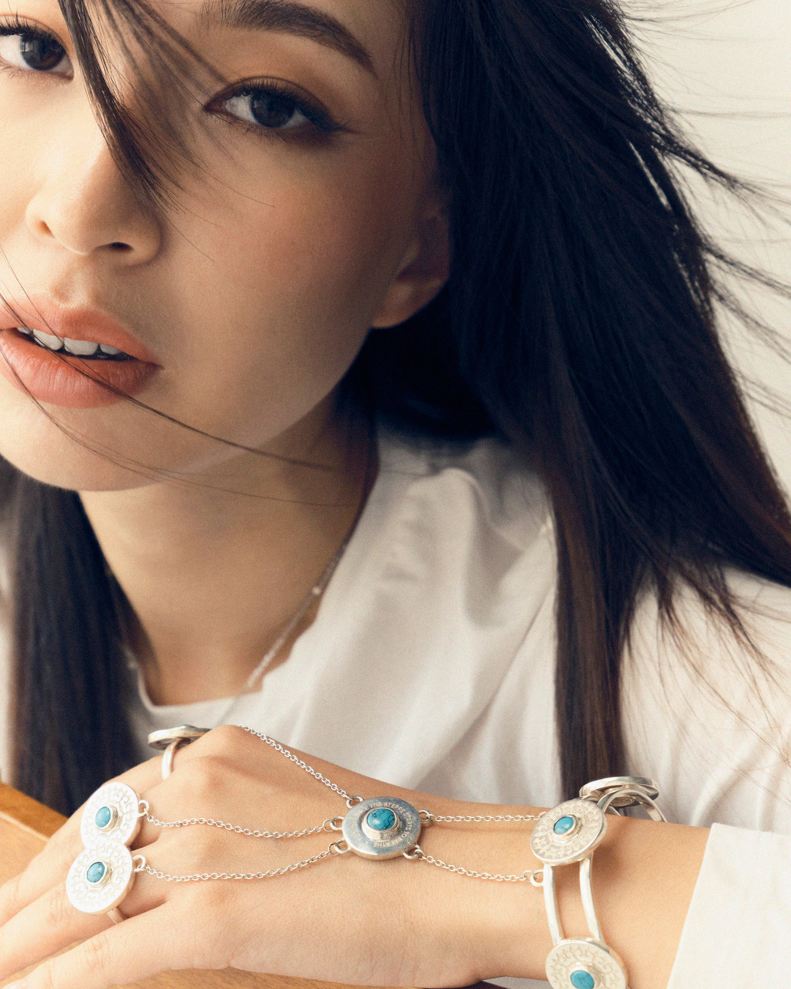 TOOLGA. Photographer