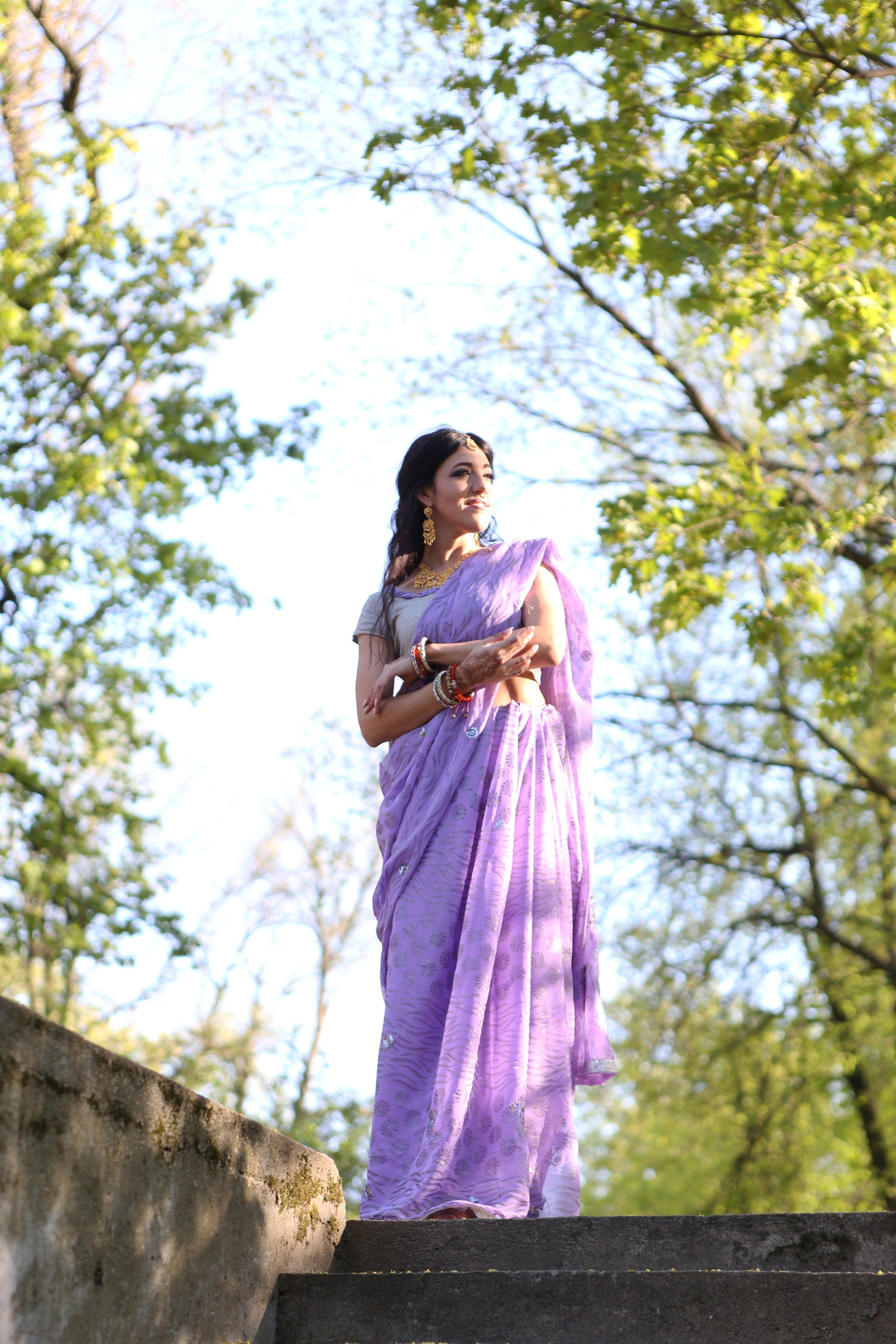 Прогулка в сари. Фотограф в Санкт-Петербурге. Индивидуальная съемка и фотопрогулки