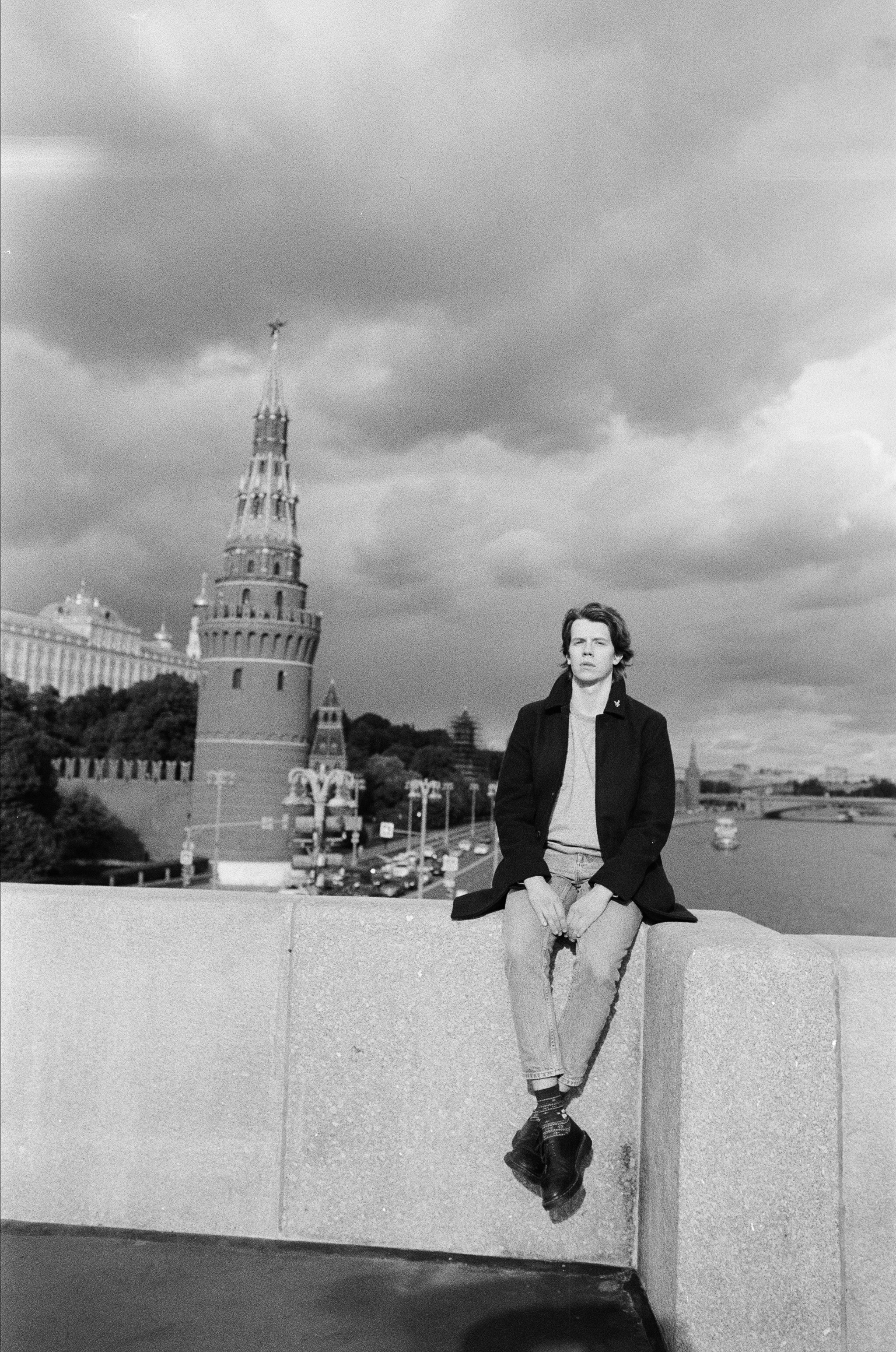 Арина Лимонова, съёмки на цифру и плёнку в Москве, Ижевске, Питере