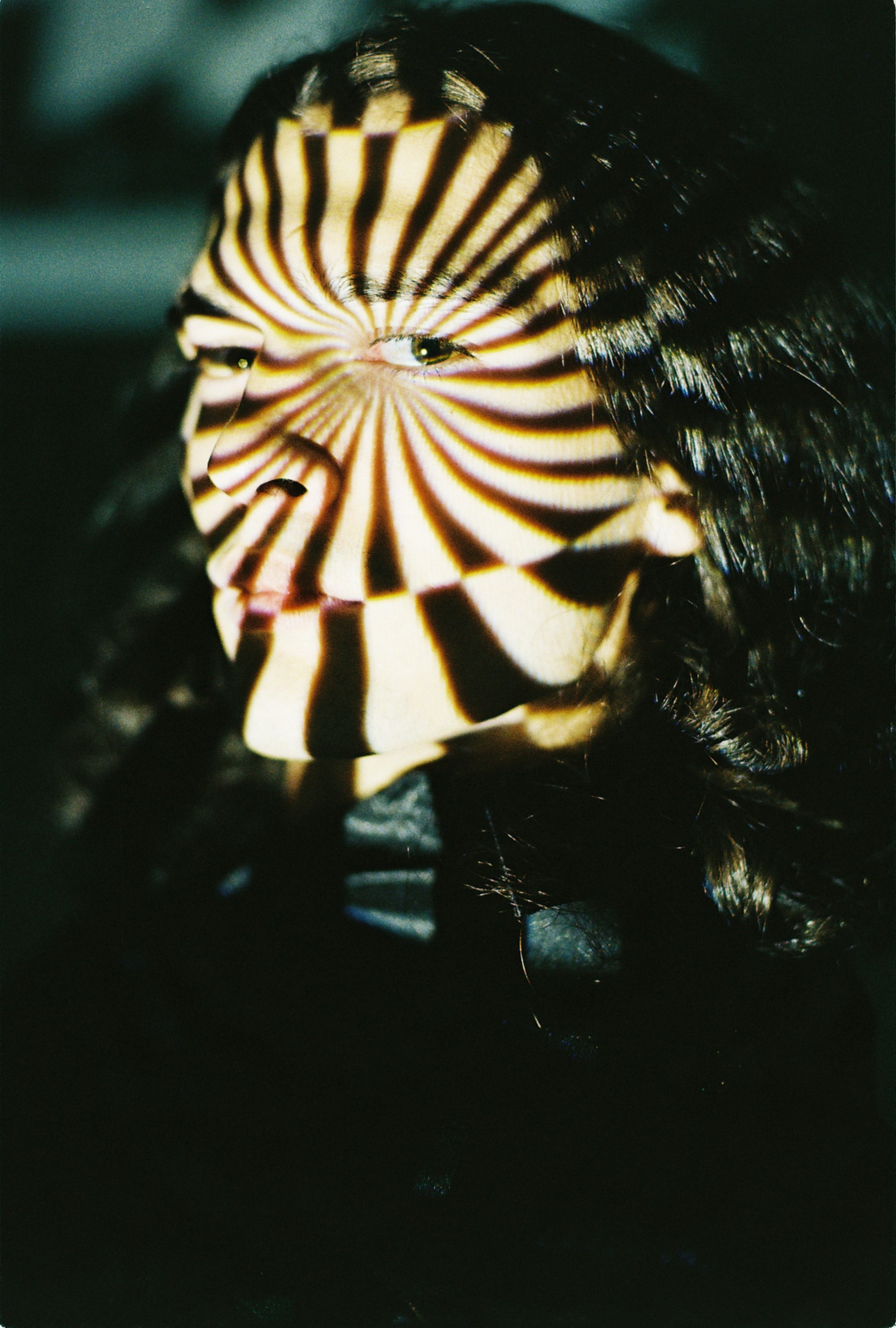 Арина Лимонова, съёмки на цифру и плёнку в Москве, Ижевске, Питере