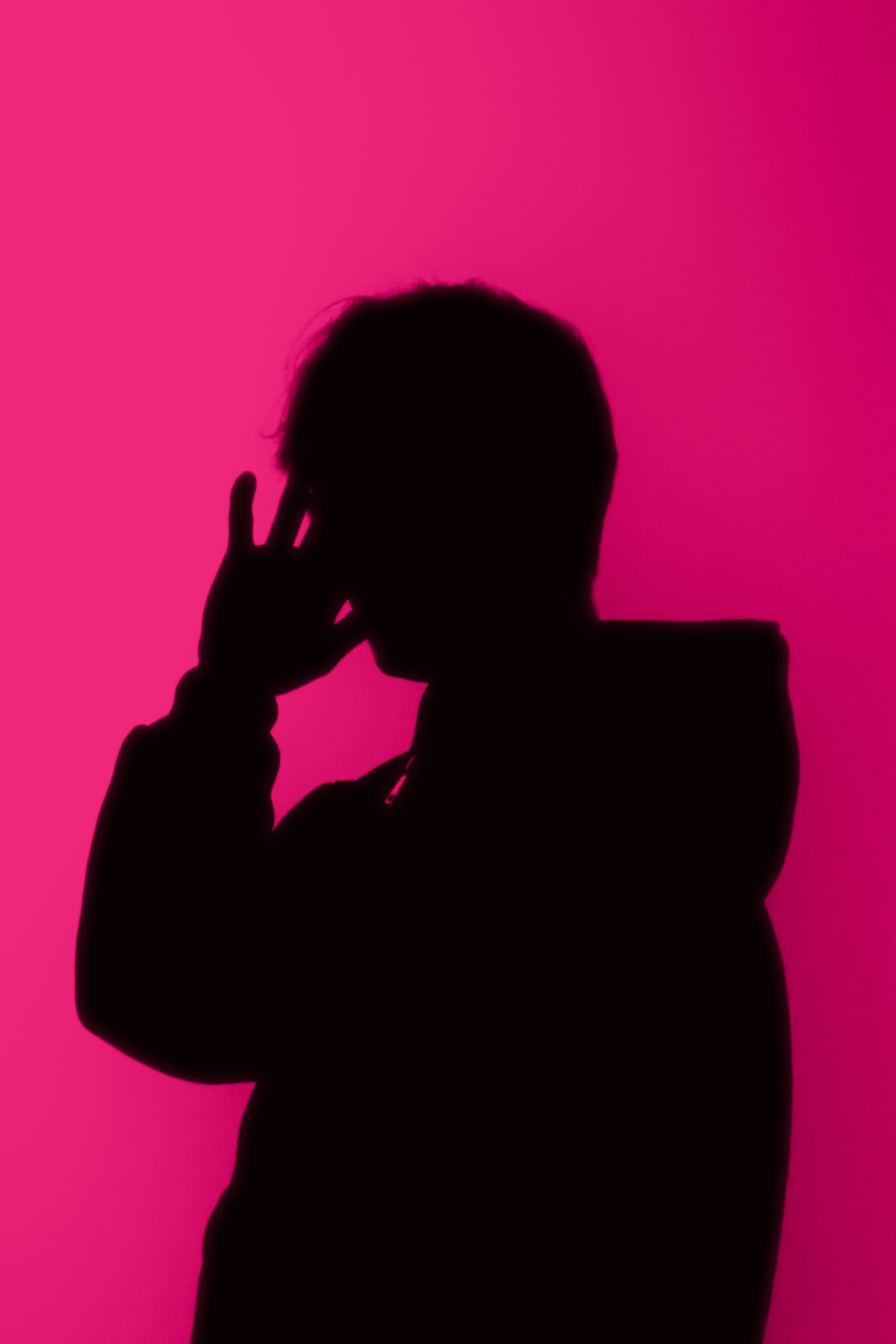 Портретная съемка — Илья. Портретный фотограф в Орле. Готовые фото за 3 дня! Помощь в позировании. Советы по организации