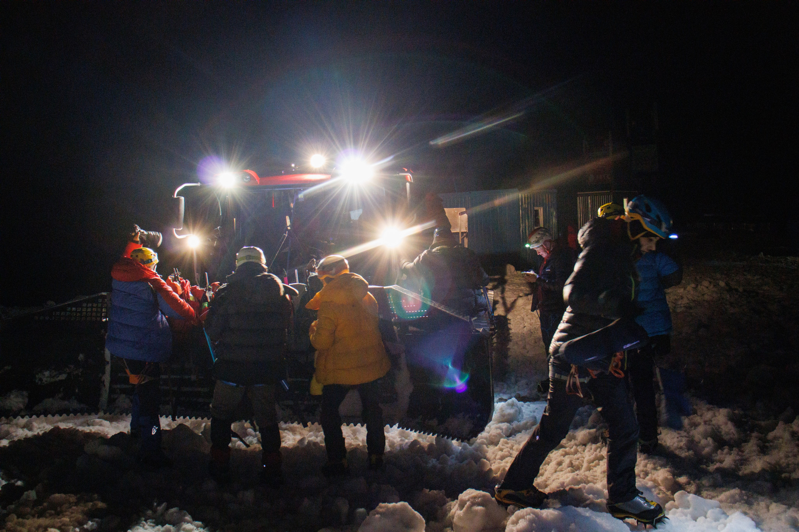 Эльбрус / восхождение. Фотограф на трекинг и восхождение Эльбрус, Приэльбрусье. Елизавета Бобок