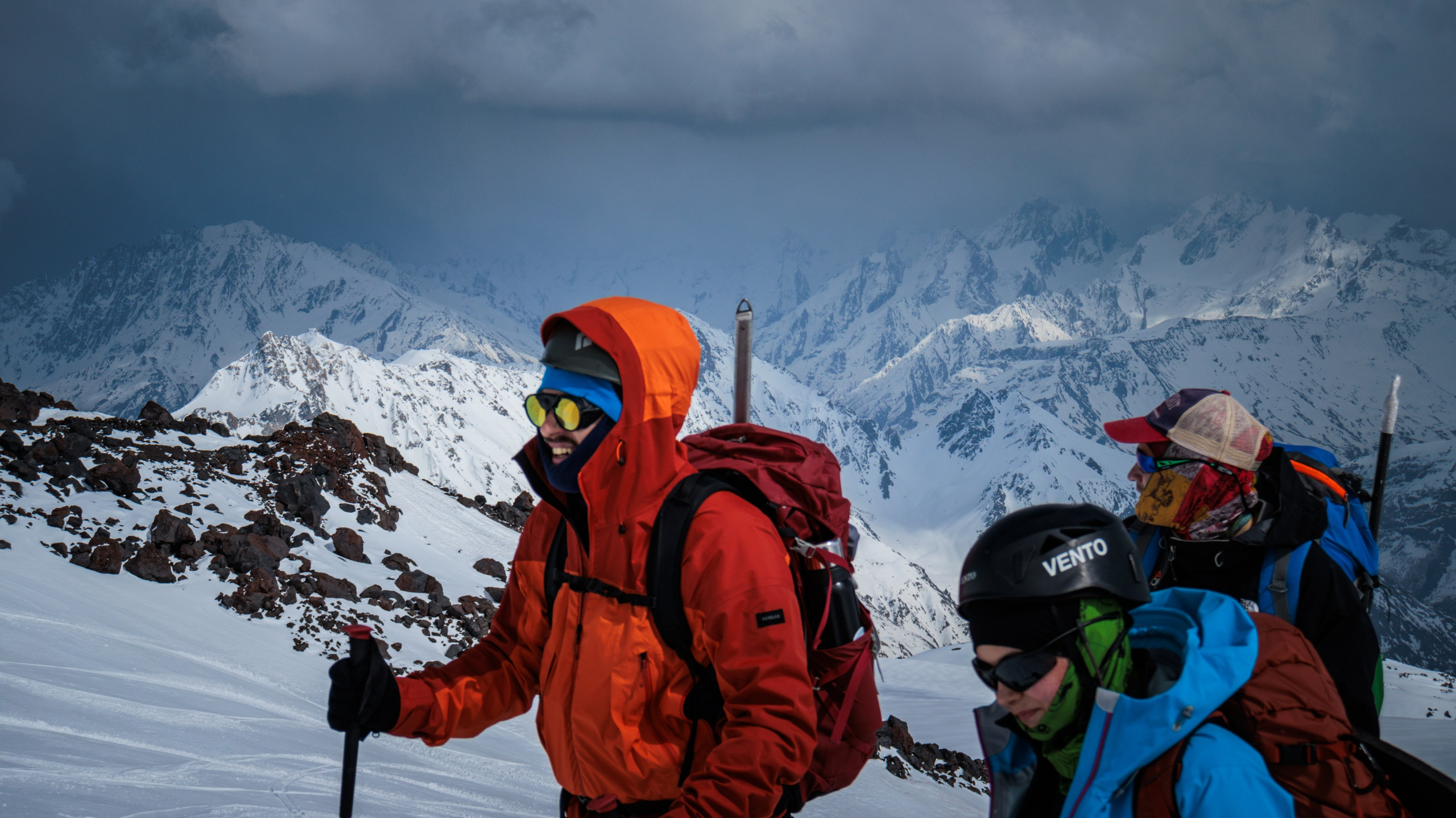 Эльбрус / акклиматизация. Фотограф на трекинг и восхождение Эльбрус, Приэльбрусье. Елизавета Бобок