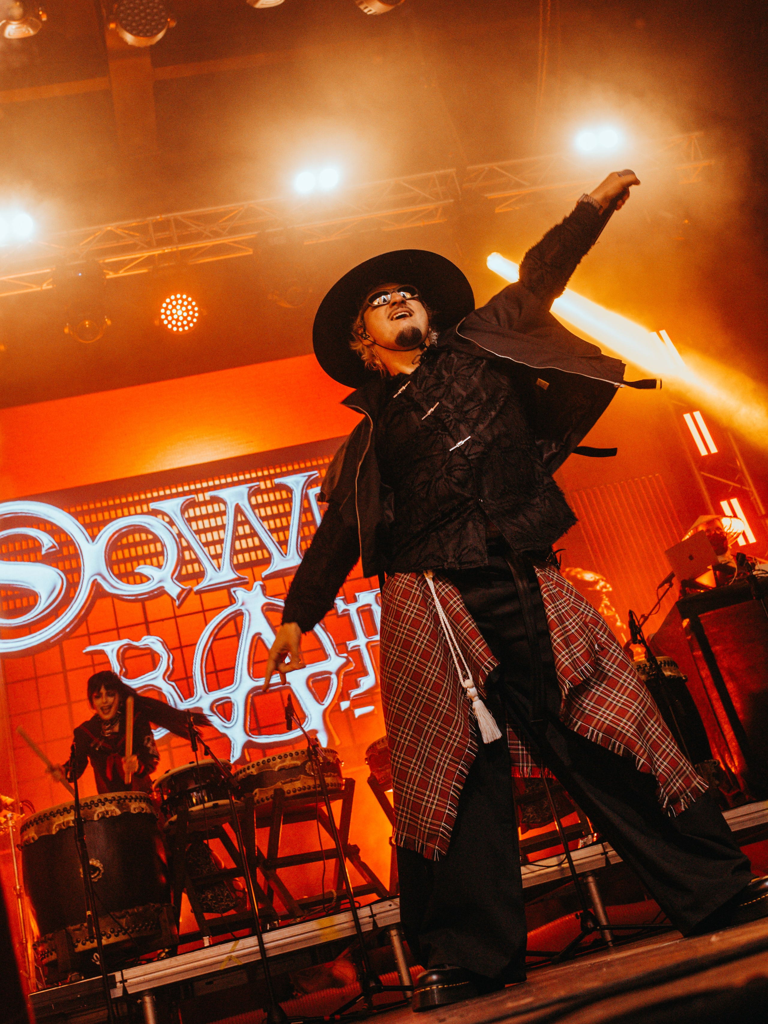 SQWOZ BAB. Фотограф из Санкт-Петербурга Валерия Ленских