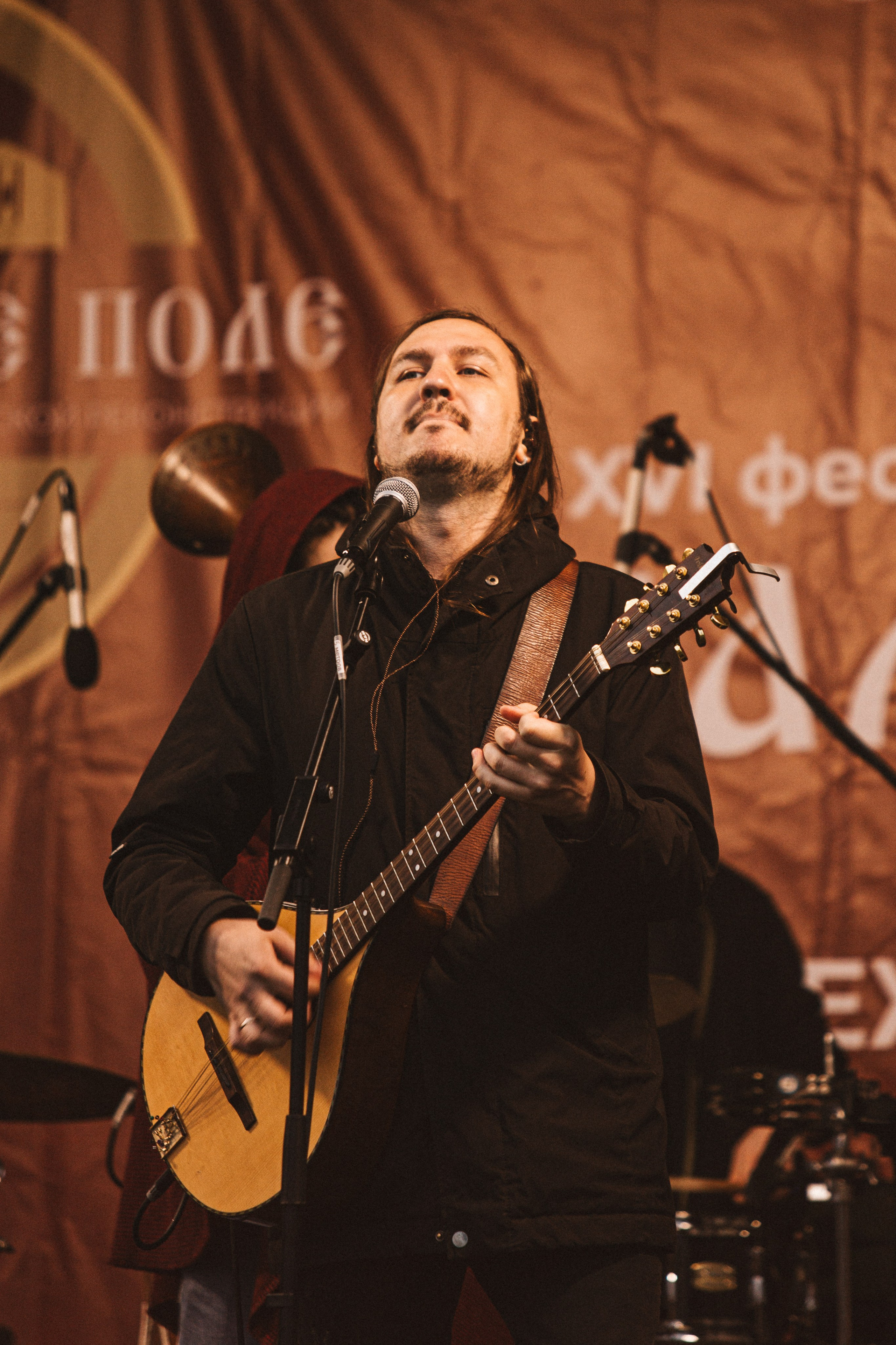 Фестиваль «Абалакское поле» XVI. Арт-фотограф Крис Л. в Тобольске: портрет, семейные, свадьбы