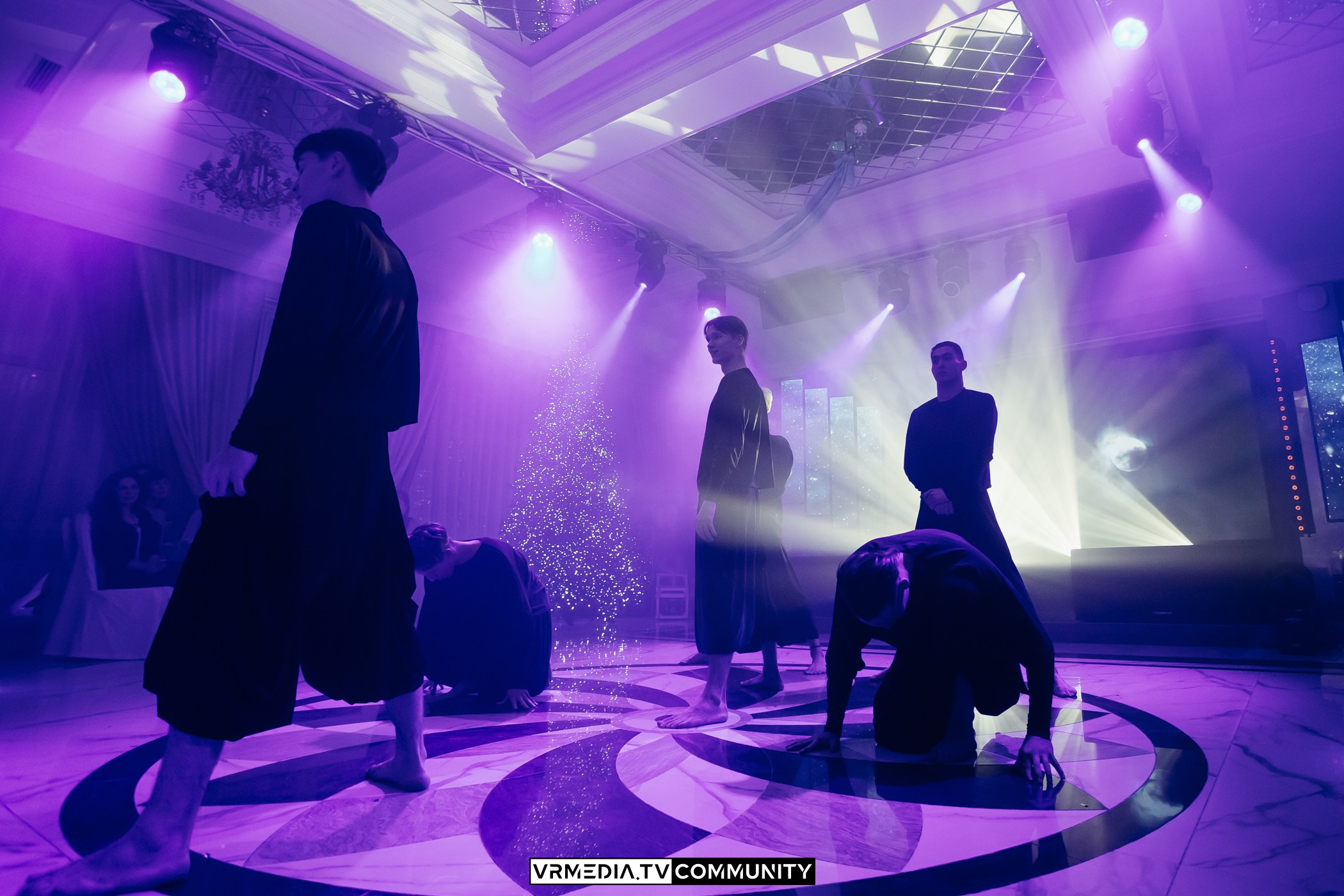 Мюзикл «12 Месяцев» в ресторане «Лазурный берег»