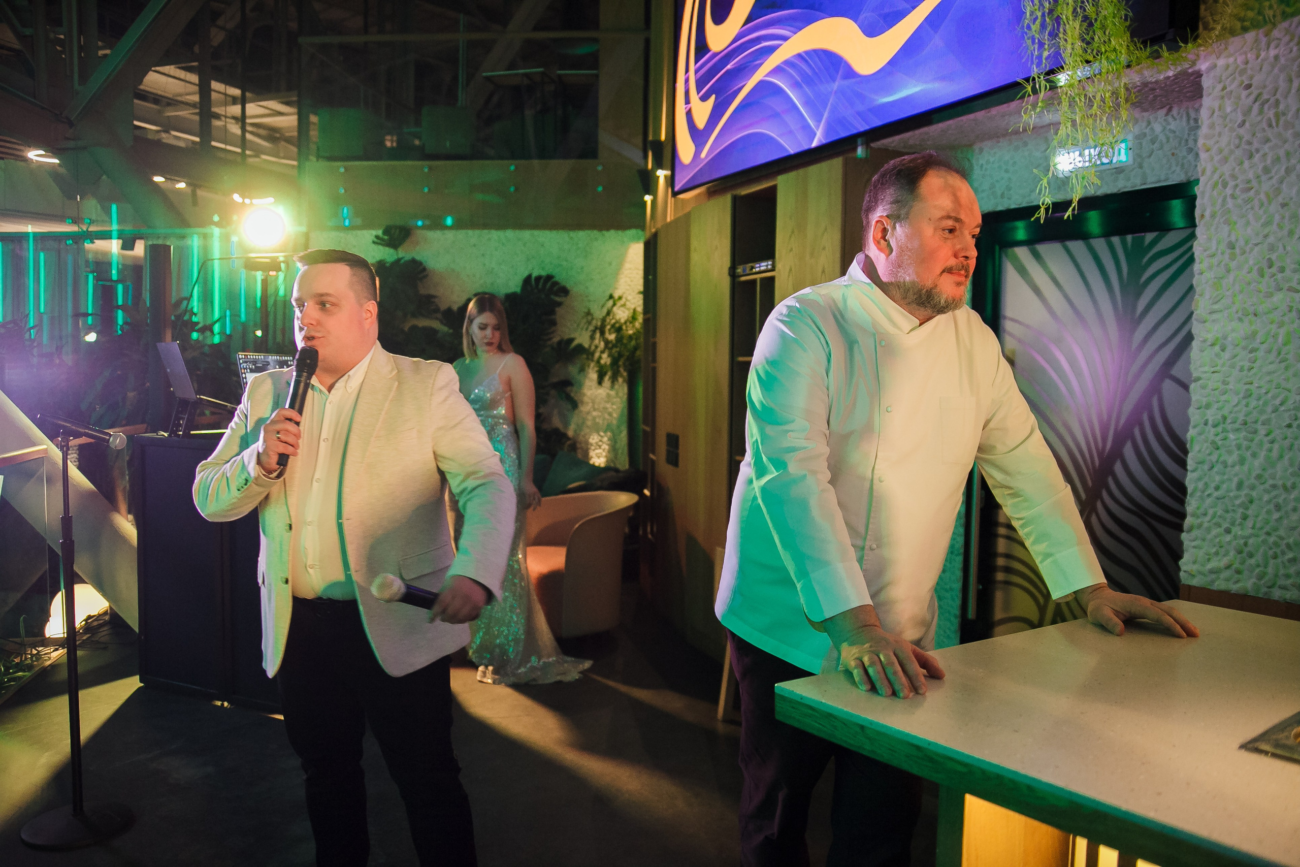 Гастроужин в ресторане Река с Шефповаром Владиславом Пискуновым. Свадебный и детский фотограф в Волгограде Слава Белов