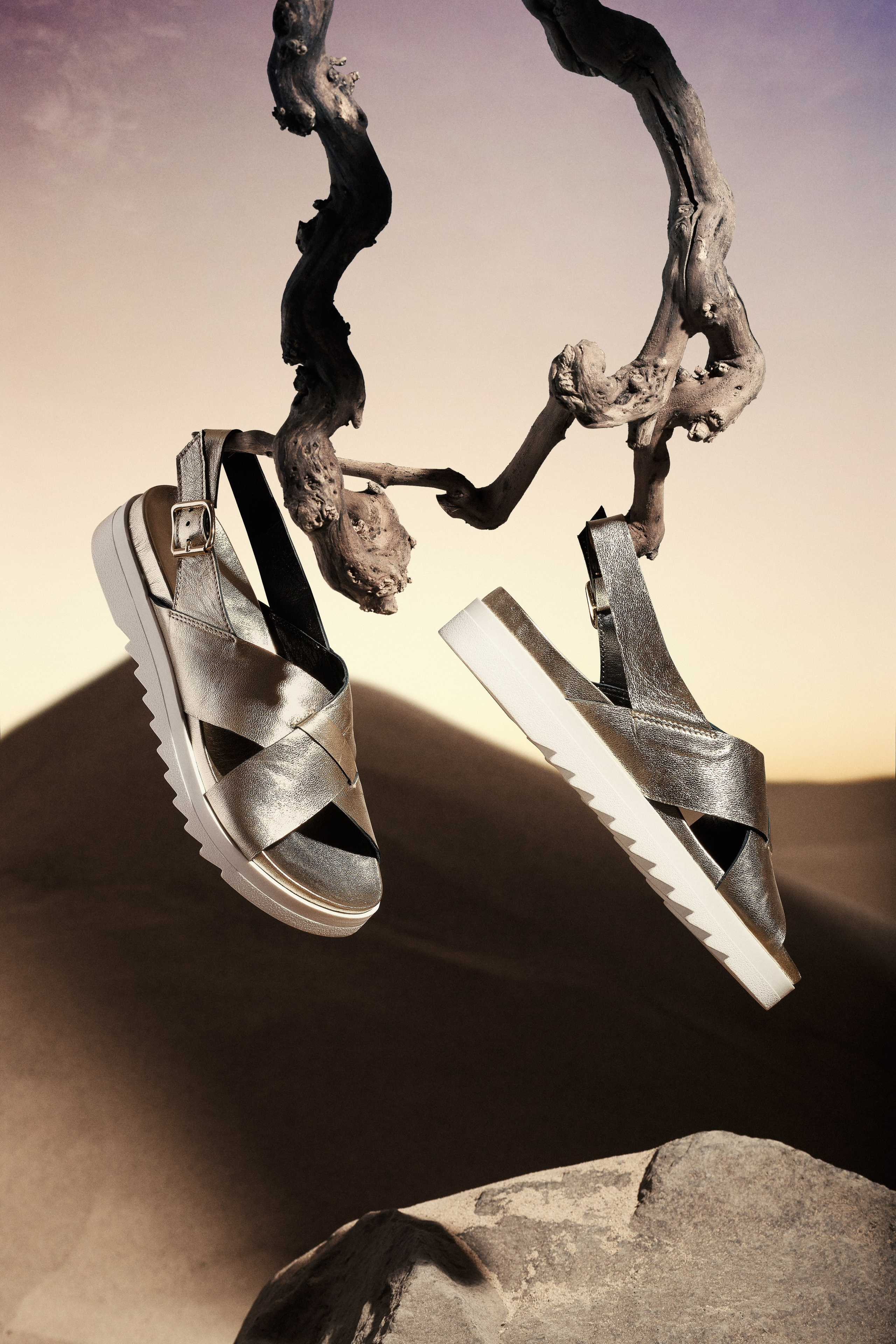 Обувь и аксессуары. Предметный фотограф. Москва. Продюсирование съемок, Set-design & пост-продакшн, E-commerce контент