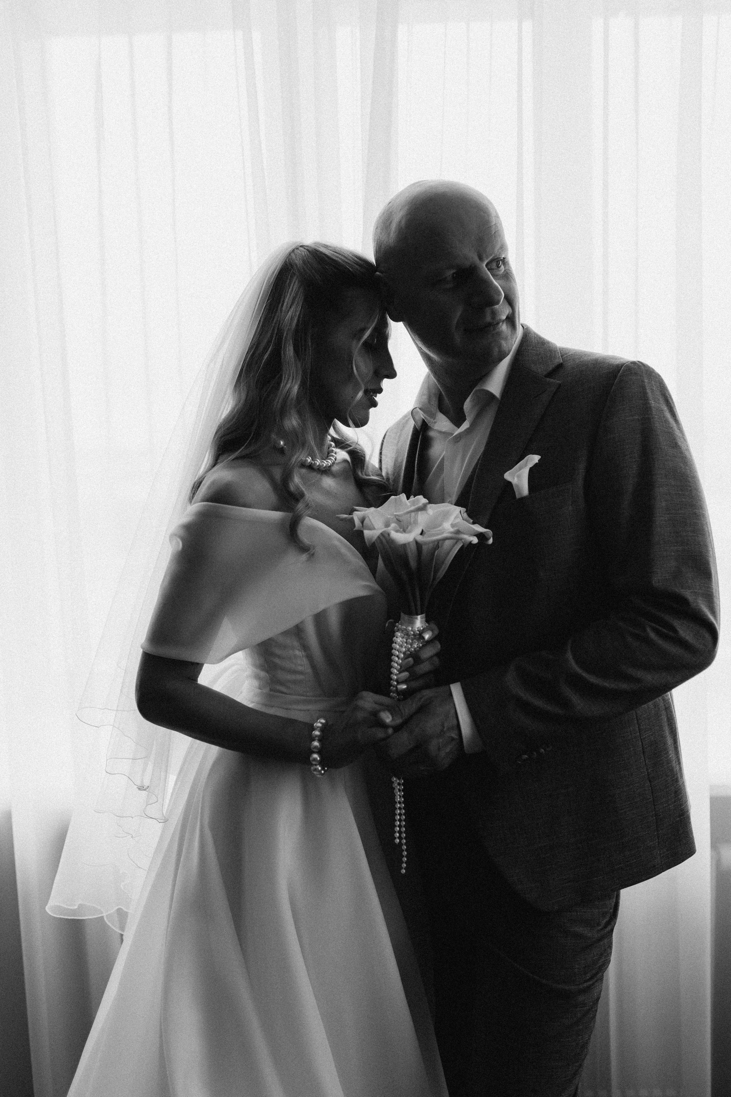 Андрей и Анастасия. Фотограф Тимербаева Алина г. Сургут