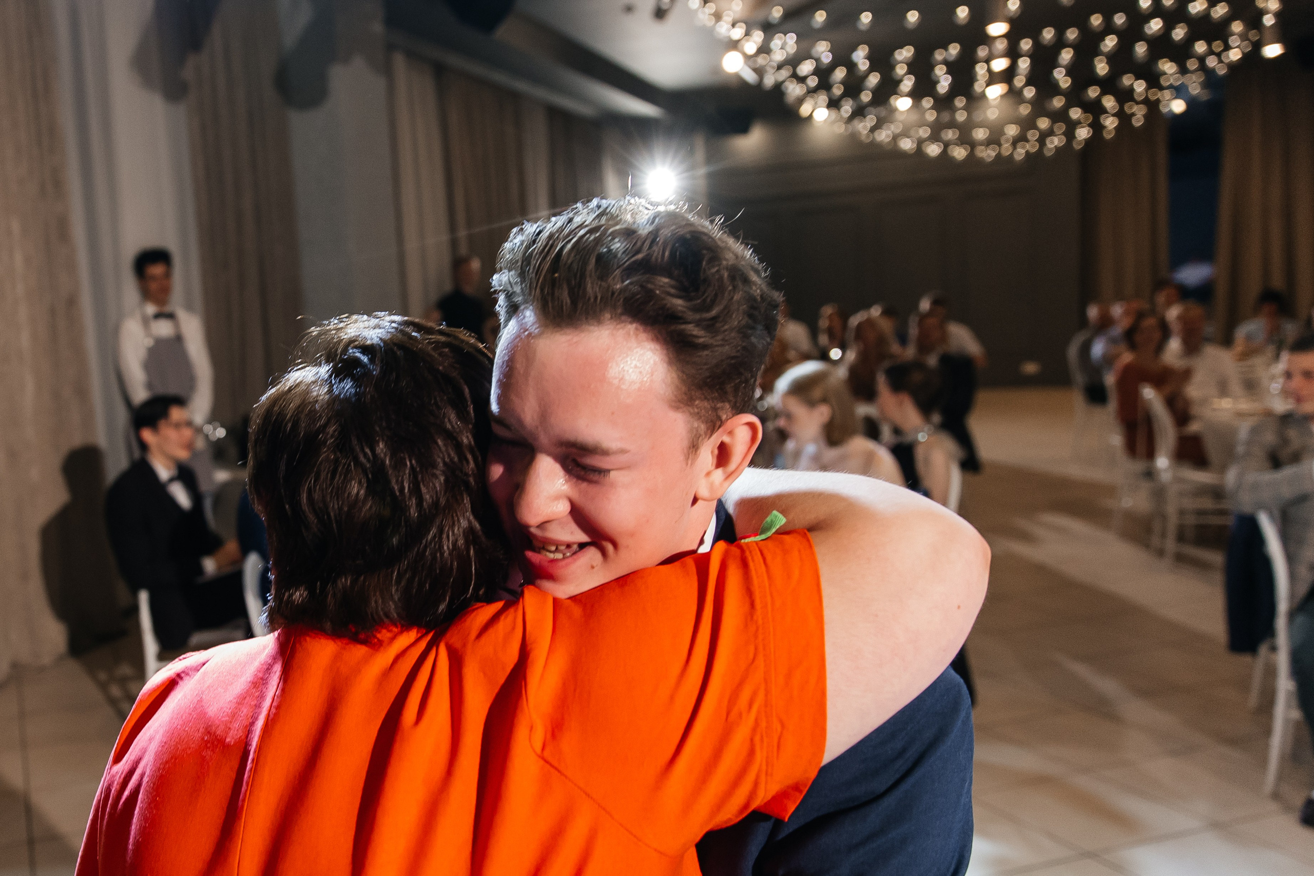 2023-06-23 Выпускной МБОУ СОШ № 10. Фотограф в Красноярске