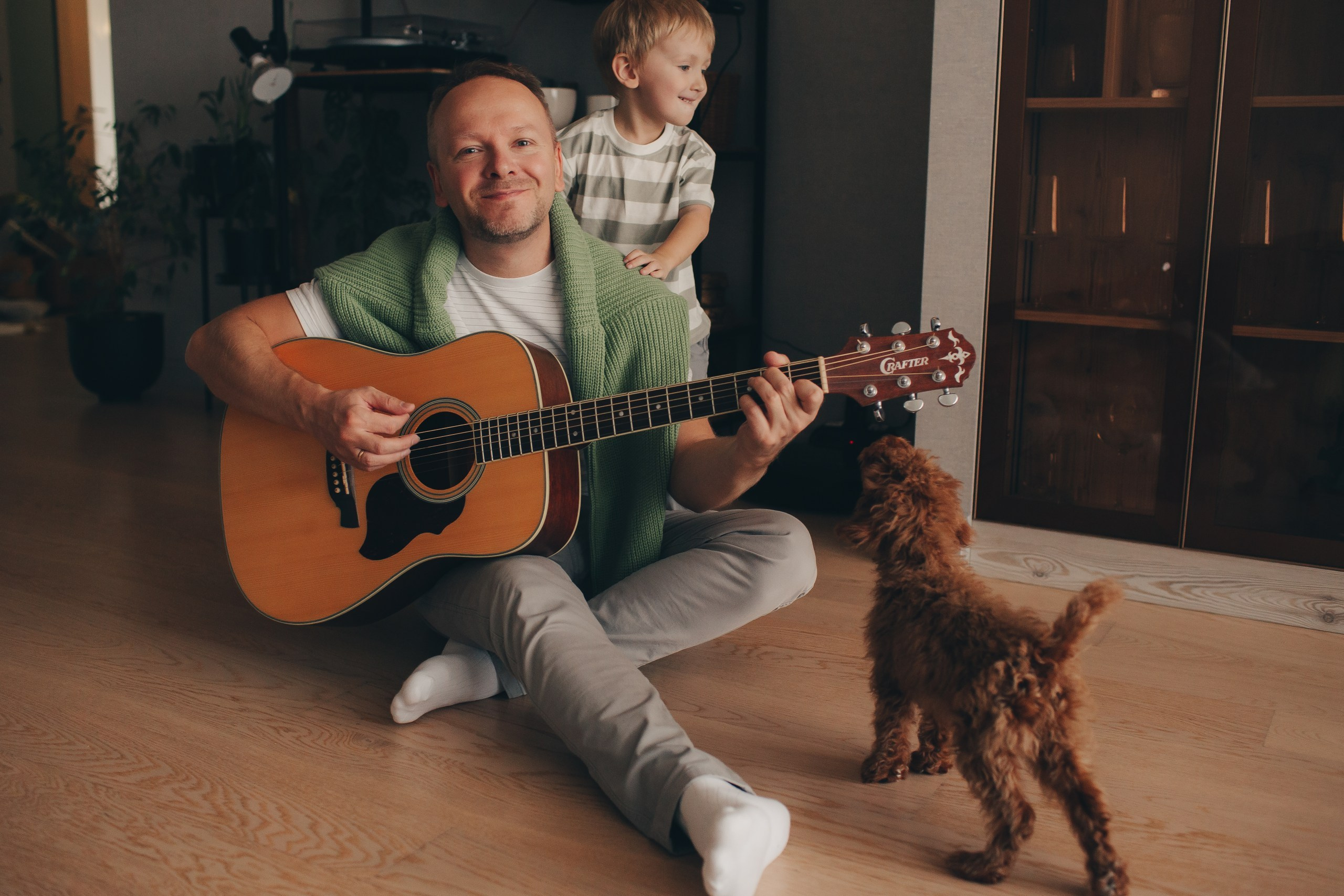 Семейная фотосессия со щенком. Фотограф Евгения Мальцева, Архангельск