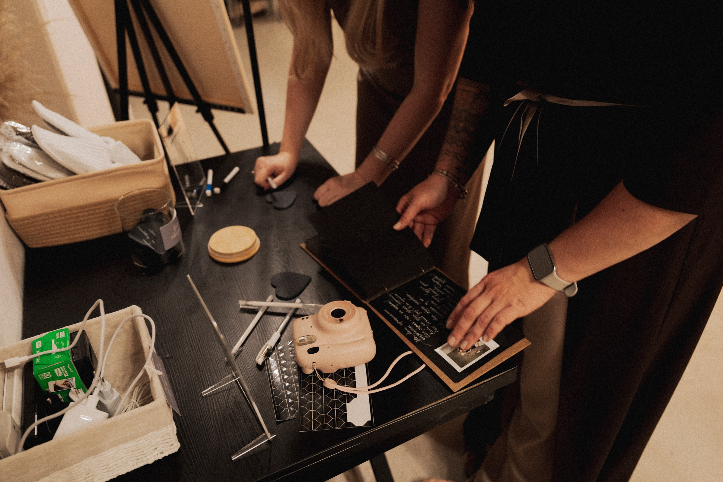 Д ♡ Е — Пушистая верность и клубника на торте. Свадебный и портретный фотограф в Москве, Светлана Янковая