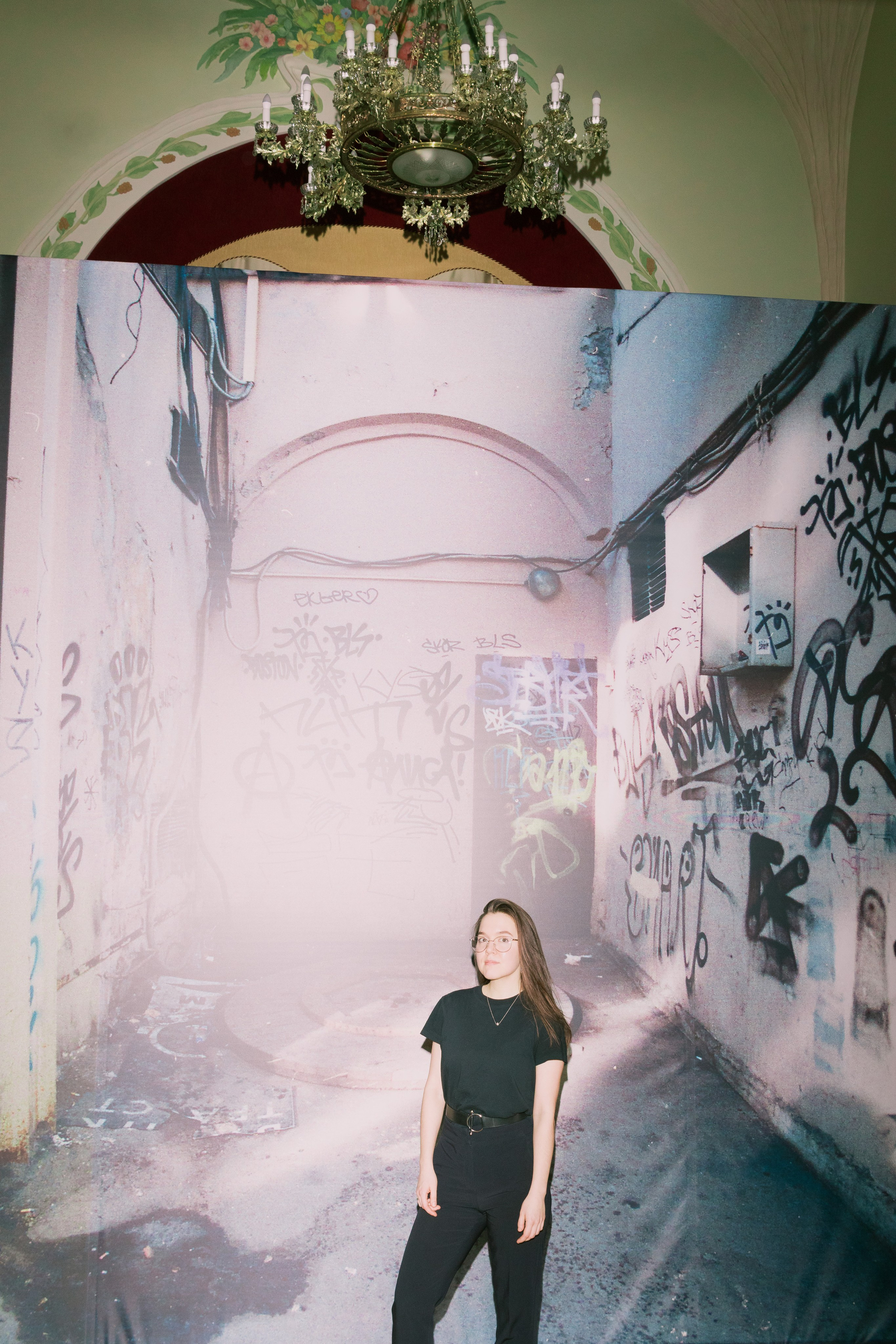 Спасибо за ничего | Inloco, Институт исследований стрит-арта, Екатерининское собрание 2025. Фотограф Михаил Николаев