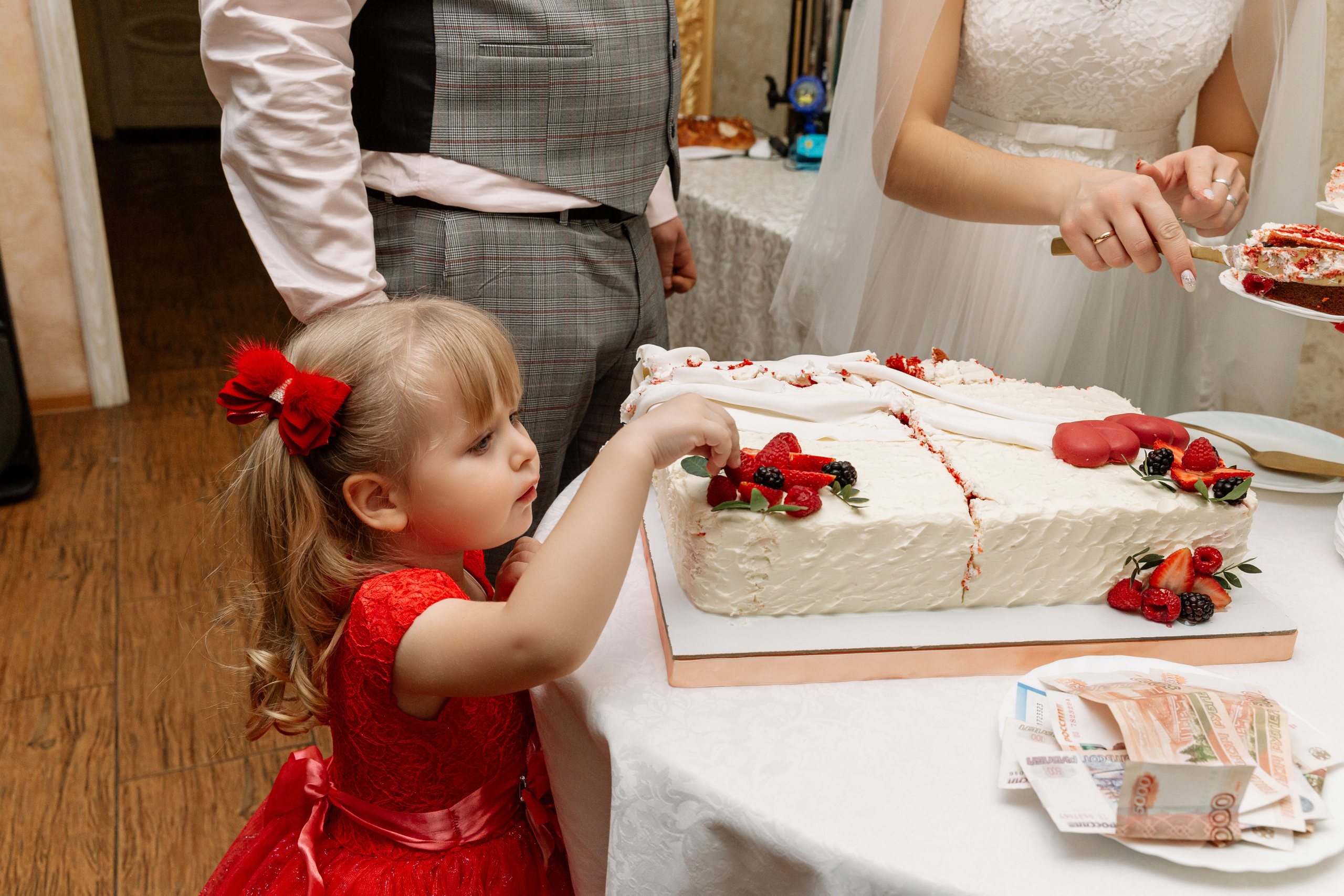 Роберт+Таня. Свадебный фотограф в Томске Юлия Солнечная | Живые эмоции