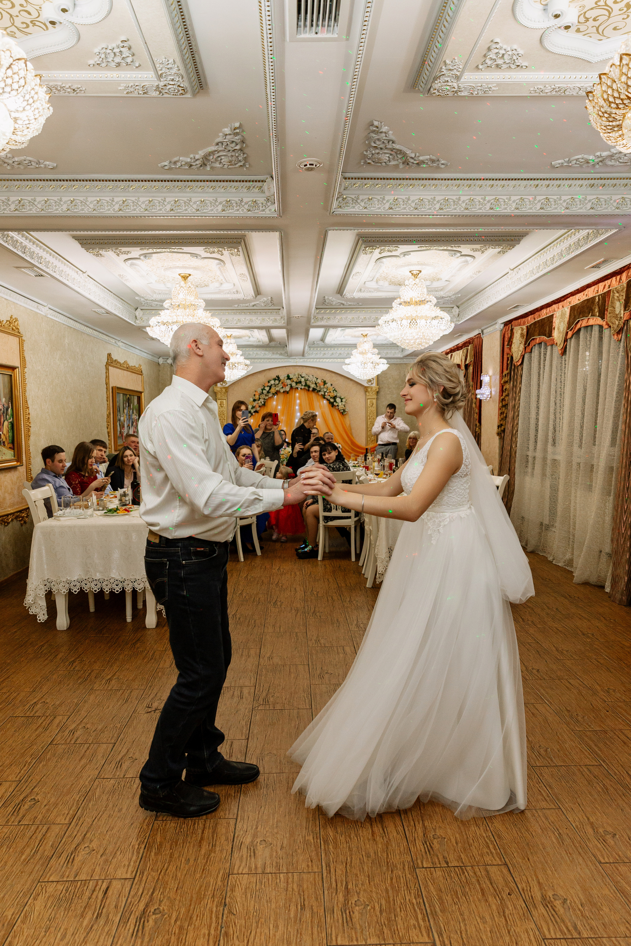 Роберт+Таня. Свадебный фотограф в Томске Юлия Солнечная | Живые эмоции