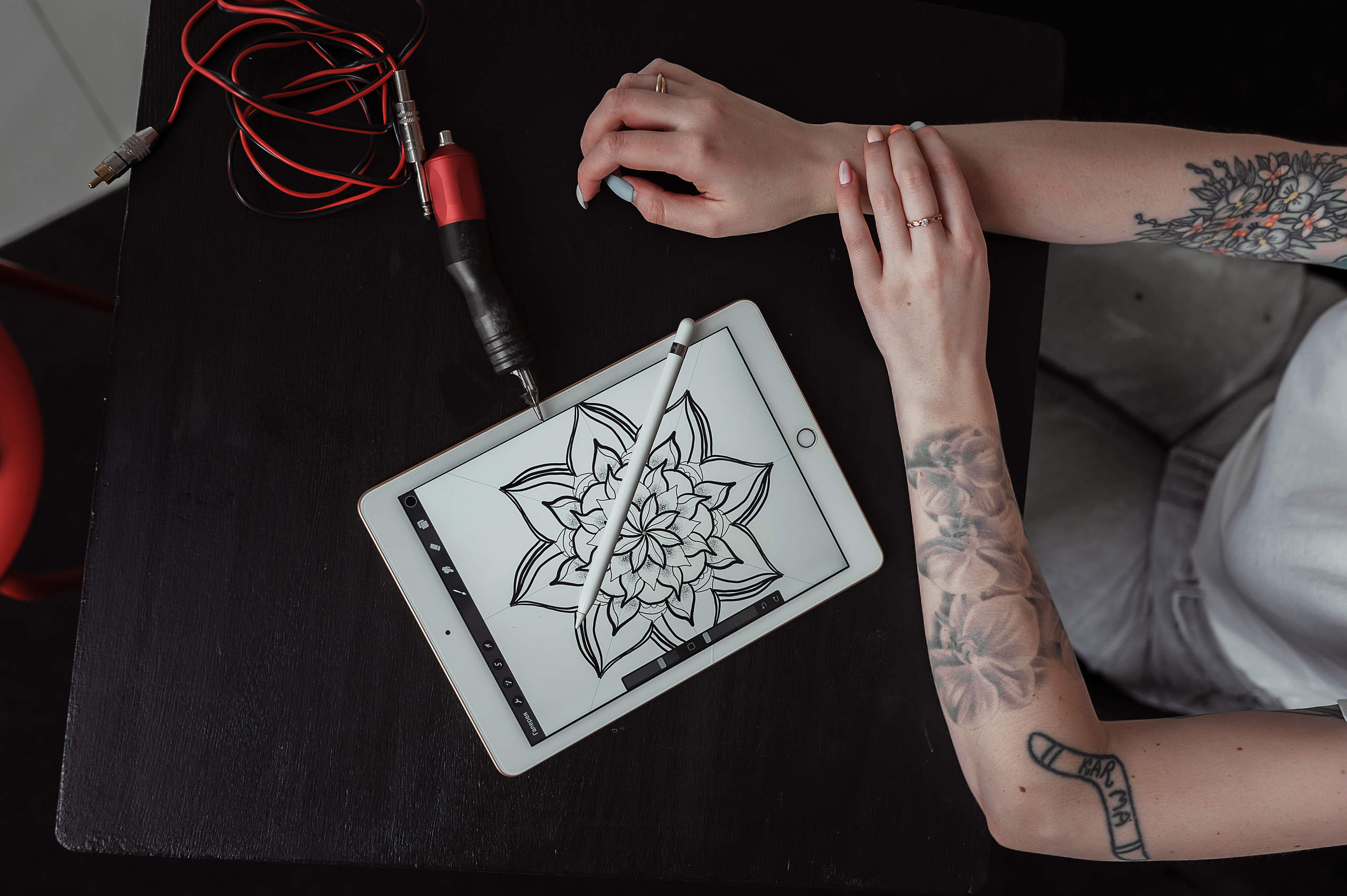 Тату-мастер Оксана. Фотограф Светлана Васильева