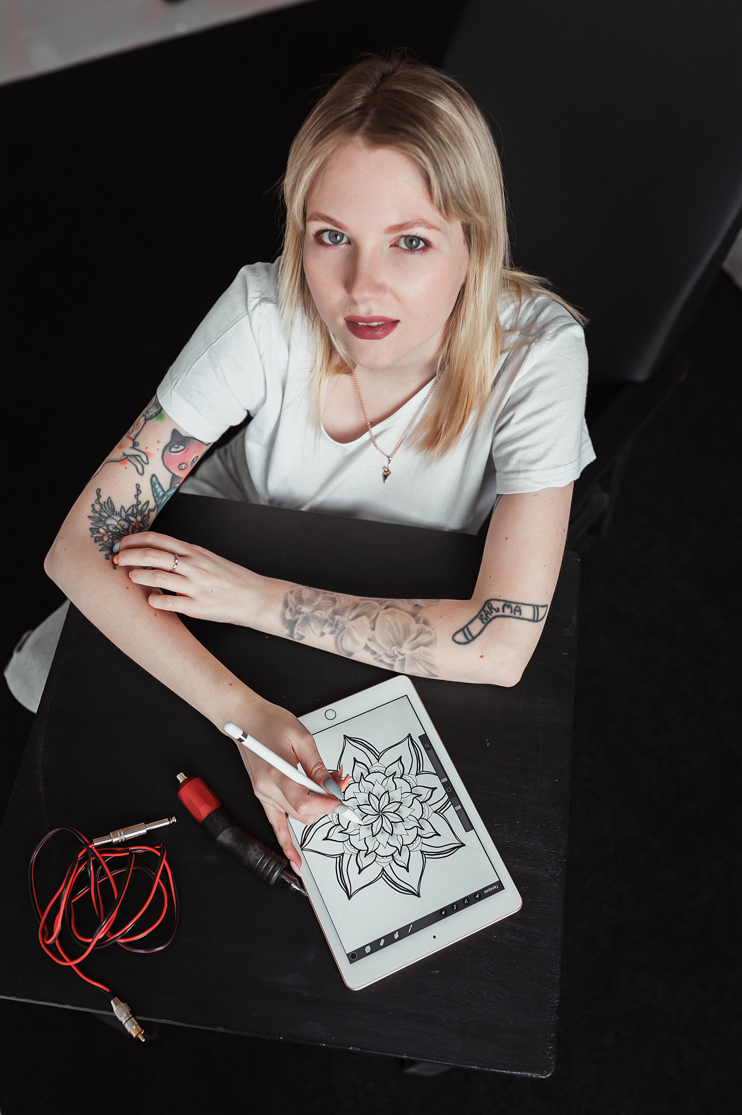 Тату-мастер Оксана. Фотограф Светлана Васильева