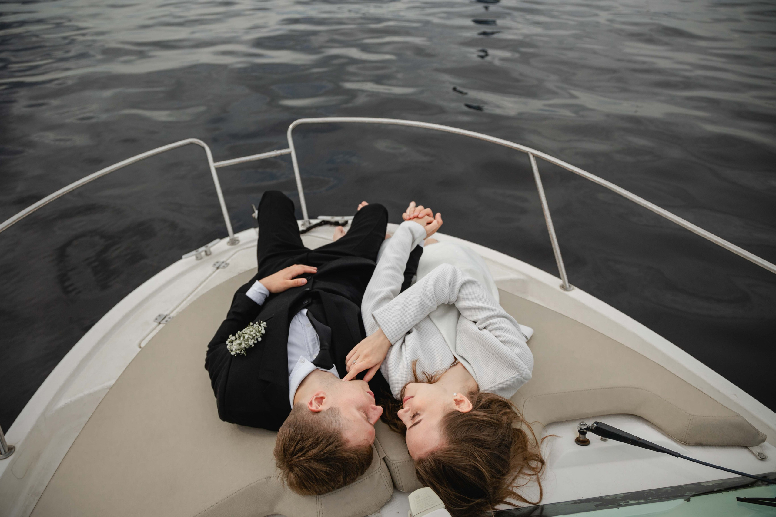 Wedding photographer Saint-Peterburg — живые свадебные фотографии. Pozdnishevkirill