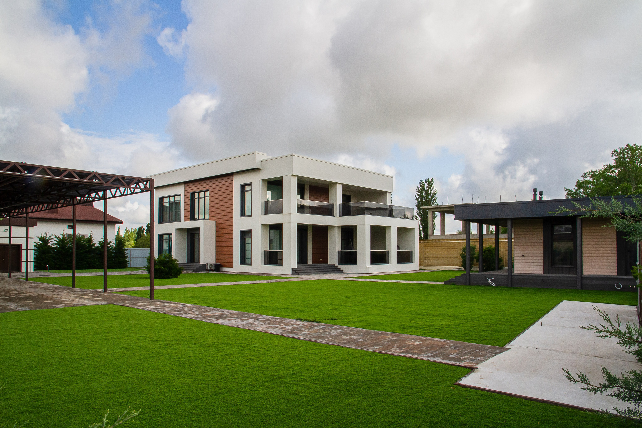 Дом 1. Фотограф Антон Катунин | Симферополь