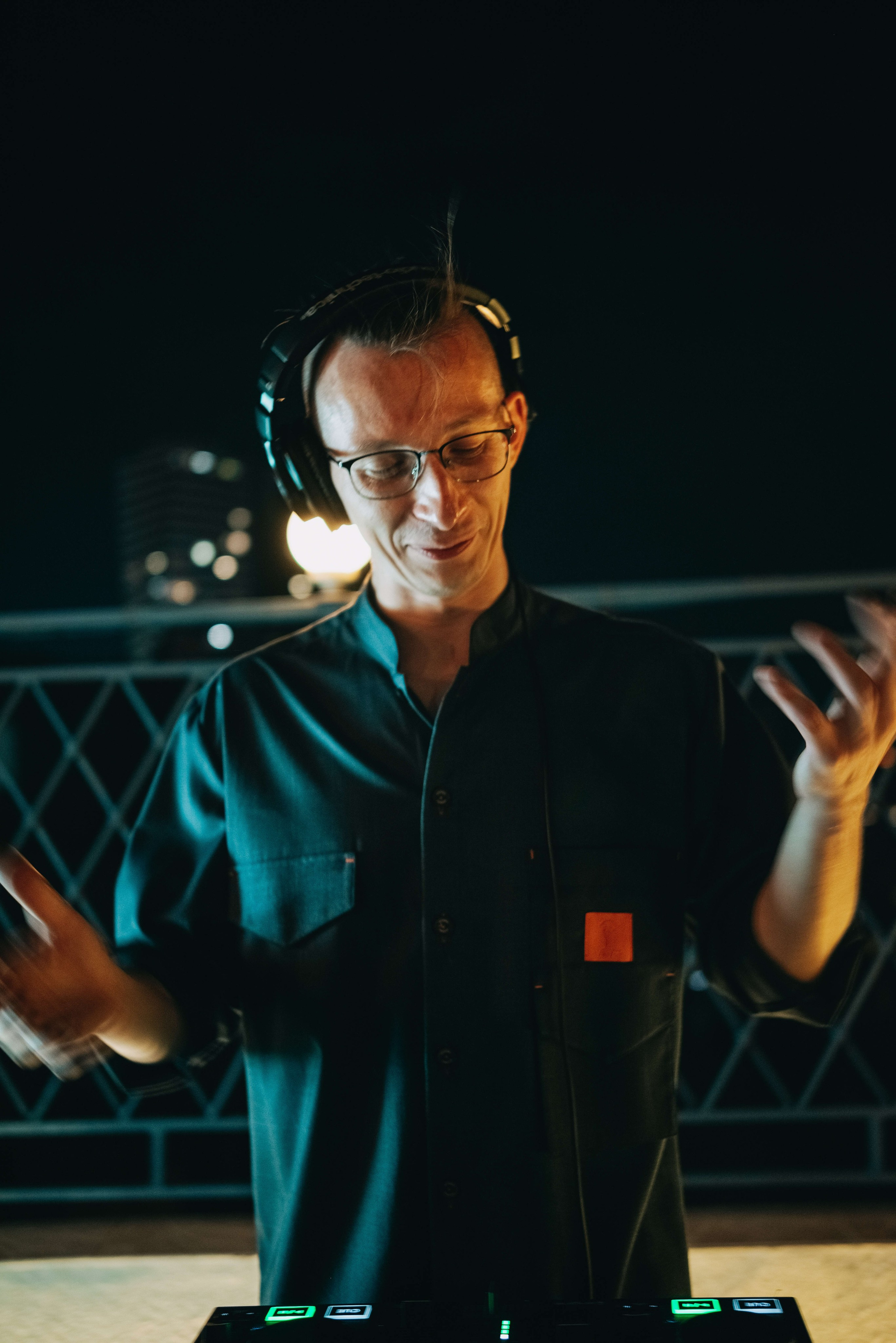 Вечеринка на крыше. Портретный и свадебный фотограф в Тбилиси • xeniqo