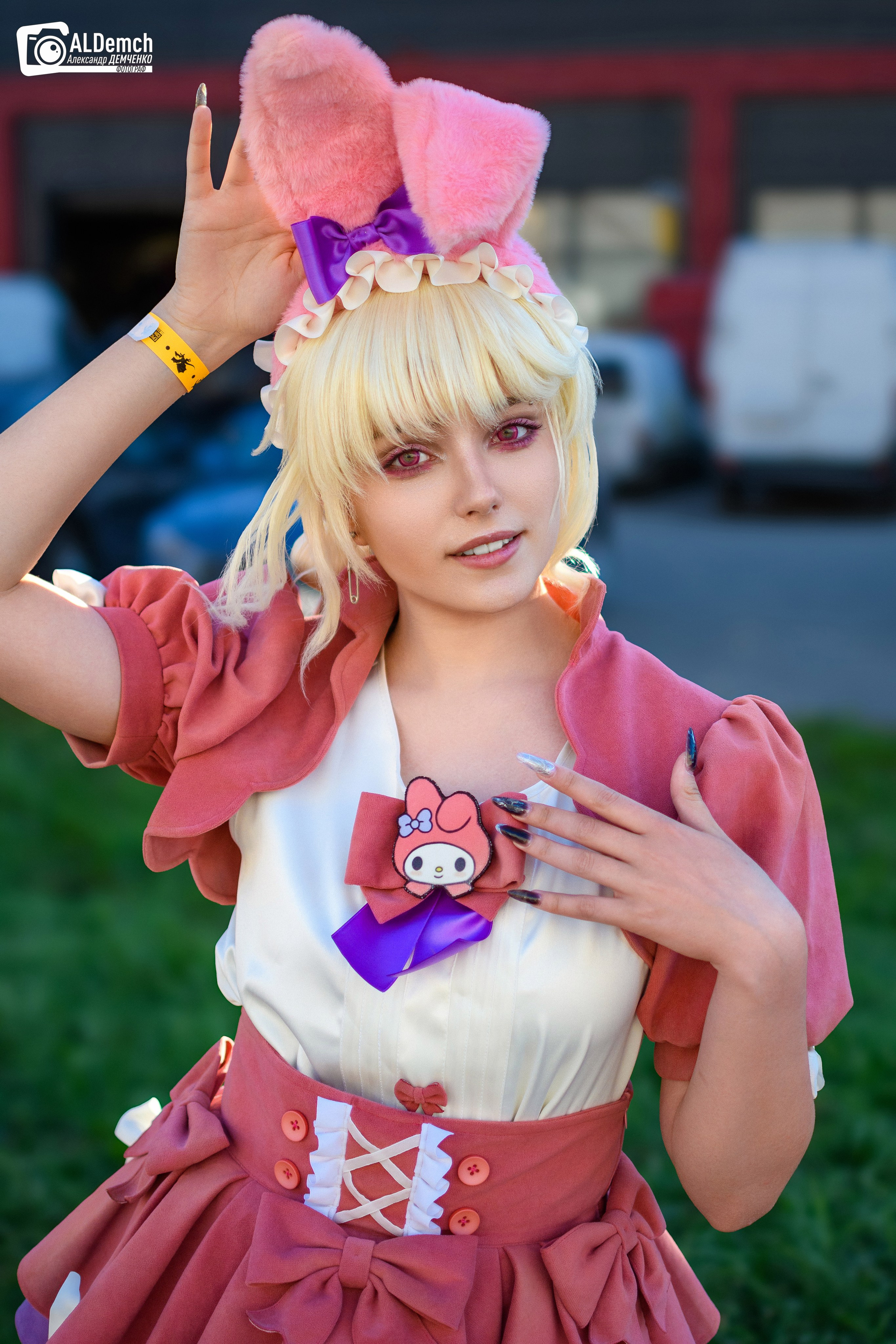 Аниме картинки персонажей и косплей фото в России Москве