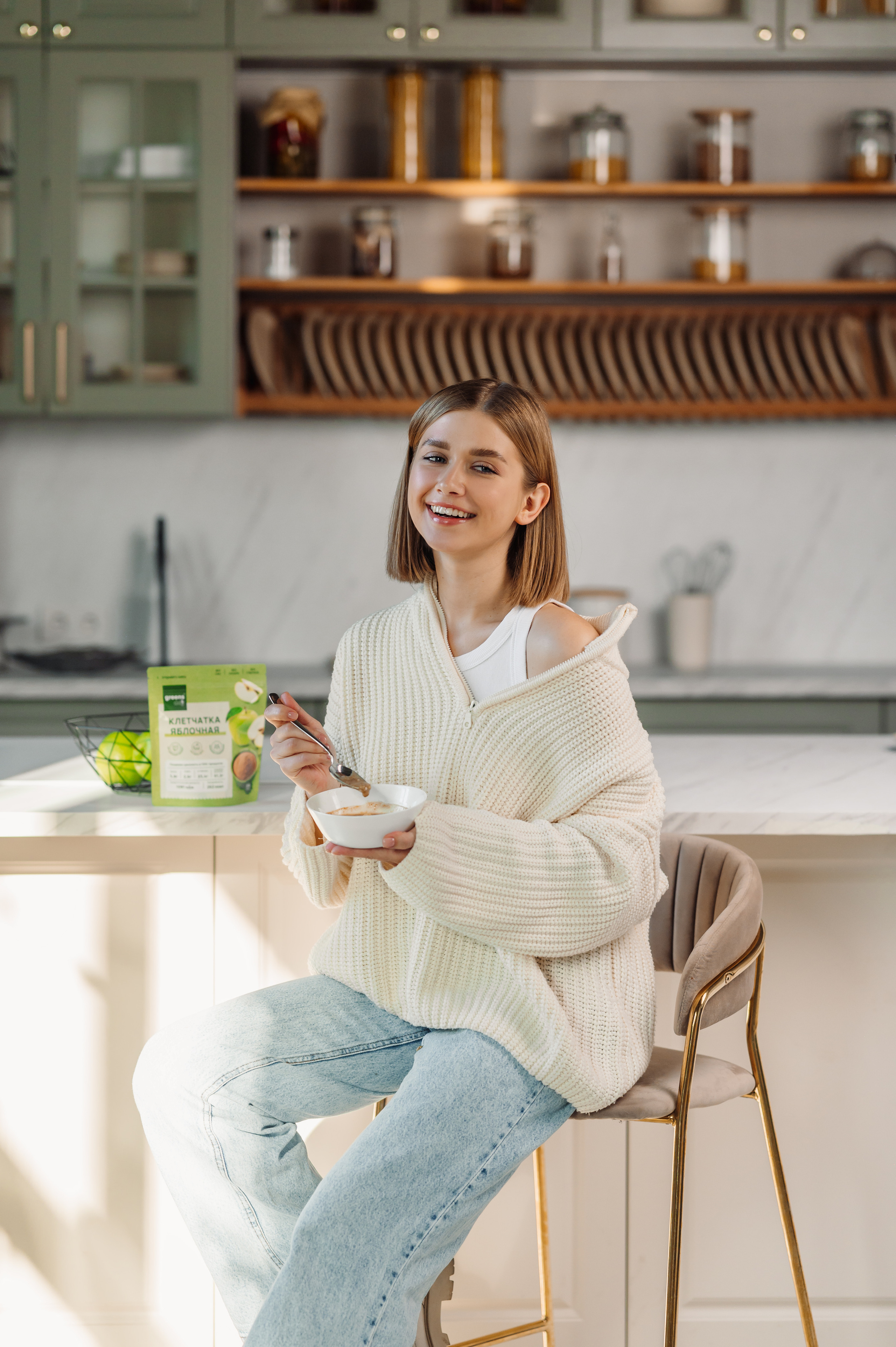 Съемка товаров для маркетплейсов (Wildberries, Ozon, Яндекс.Маркет). Фотограф товаров для соцсетей - инстаграм, вконтакте. Контент-фотограф в Москве Хныкина Лена