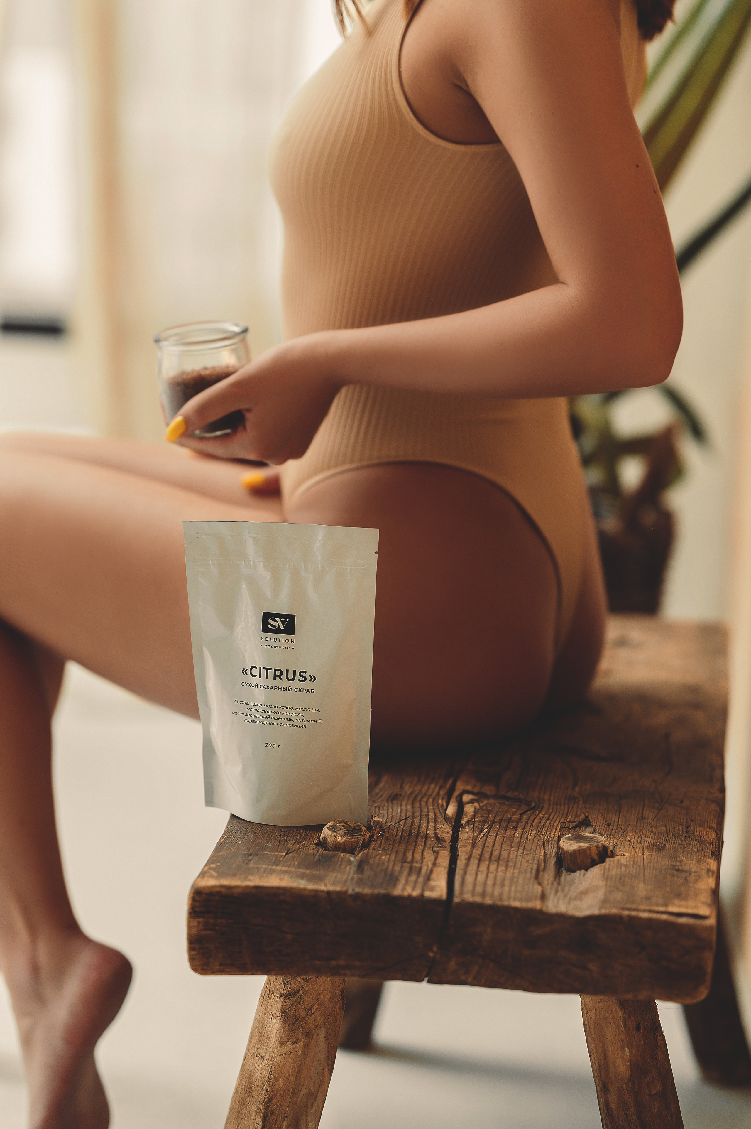 Съемка контента скрабы для тела. Фотограф товаров для соцсетей - инстаграм, вконтакте, сайта, блога. Контент-фотограф в Москве Хныкина Лена