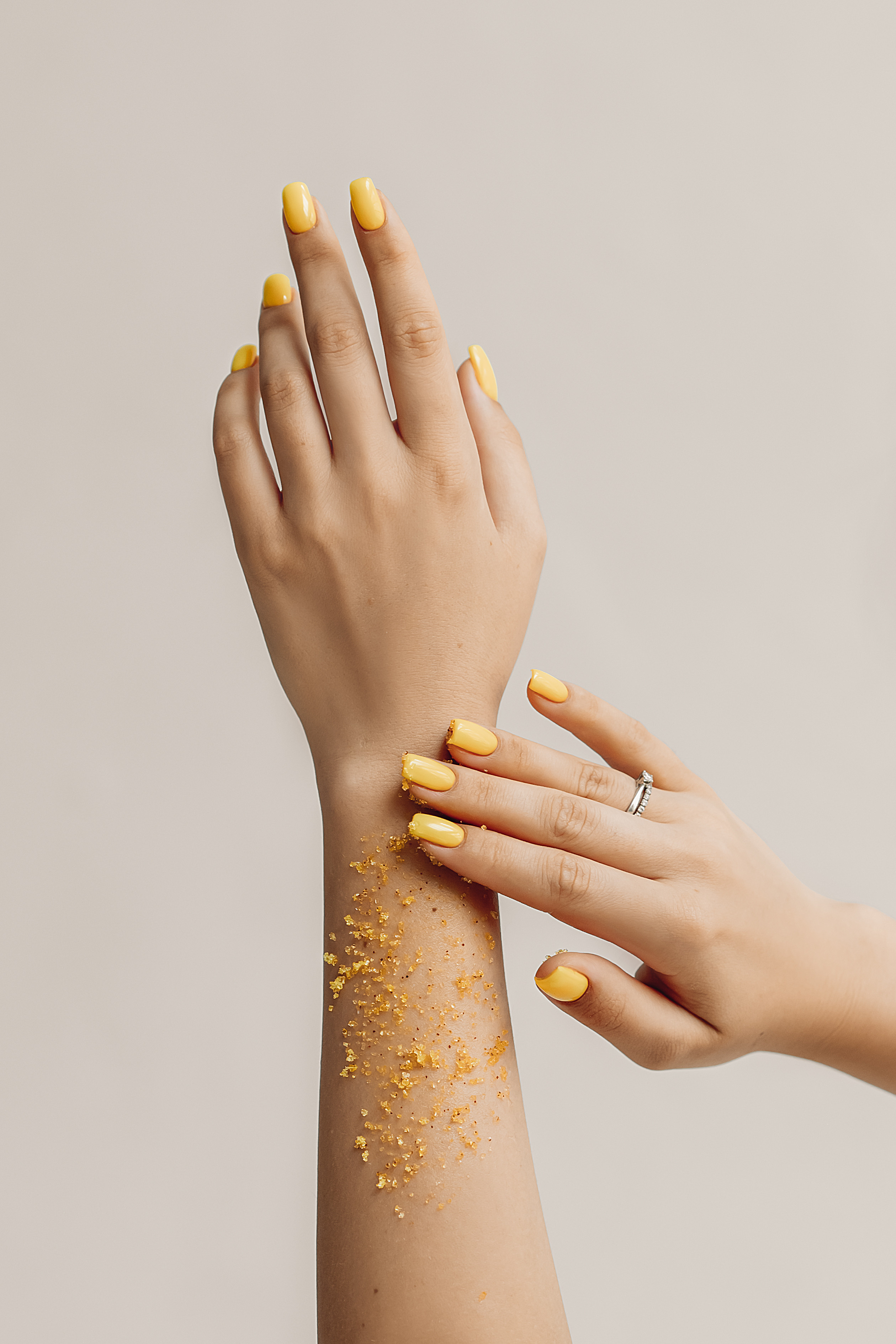 Съемка контента скрабы для тела. Фотограф товаров для соцсетей - инстаграм, вконтакте, сайта, блога. Контент-фотограф в Москве Хныкина Лена