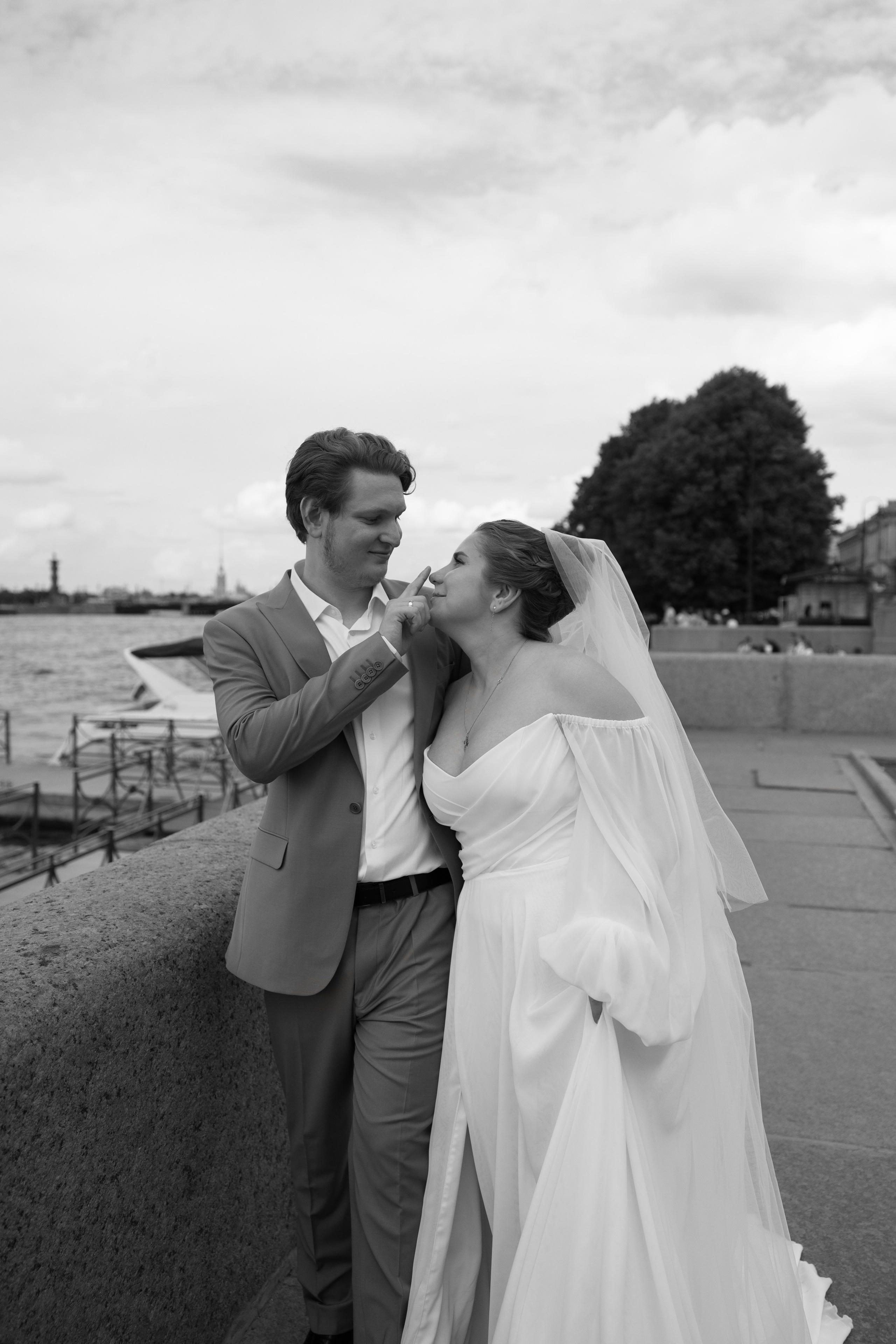 Михаил и Виктория. Свадебный фотограф в Санкт — Петербурге и Ленинградской о