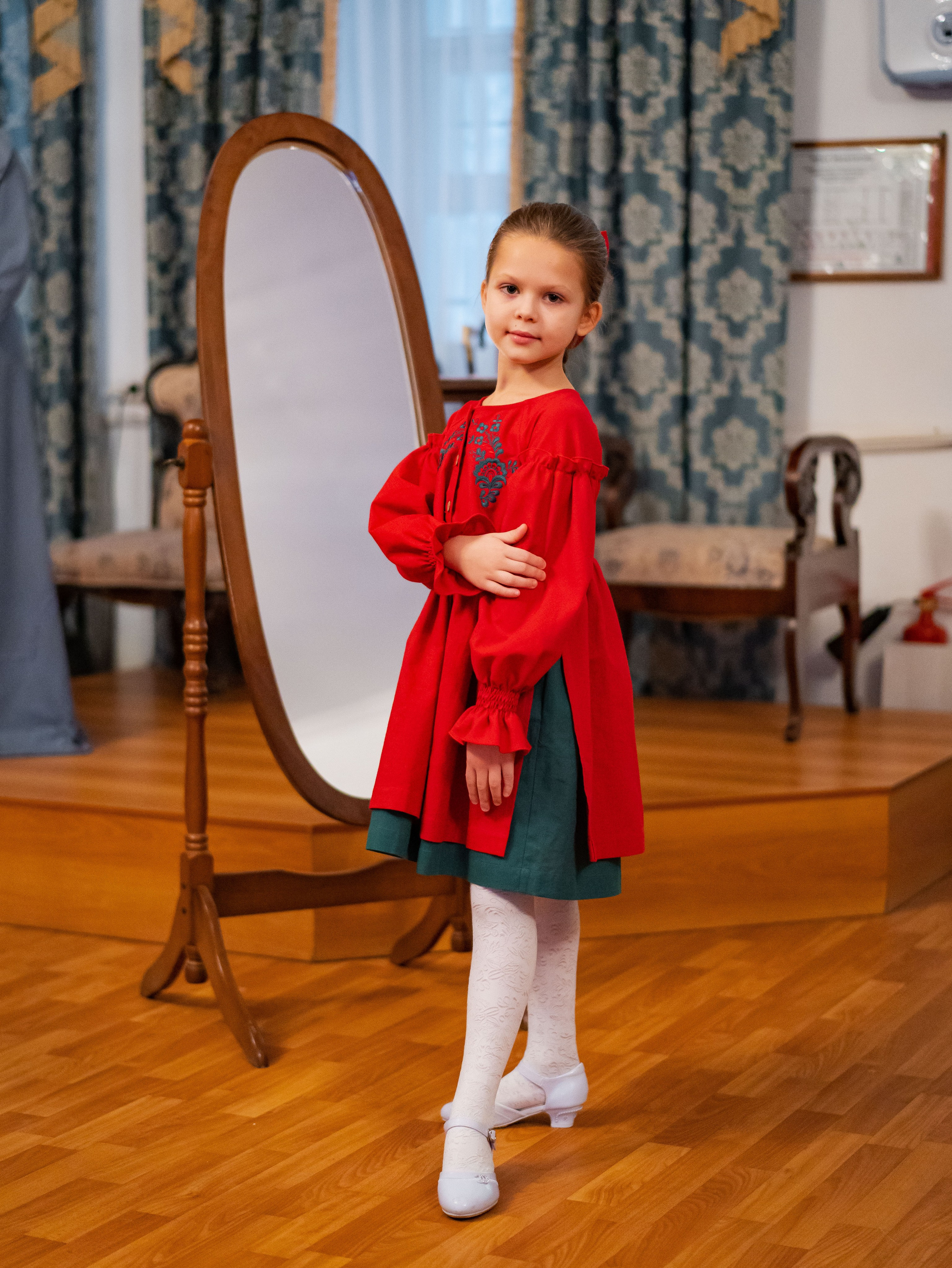 Показ одежды в рамках выставки «105. Лучшее». Фотограф Москва