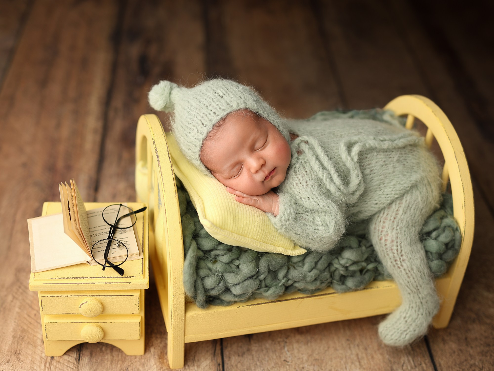 Newborn. Фотограф новорождённых в Казани Нейля Гильмутдинова ньюборн