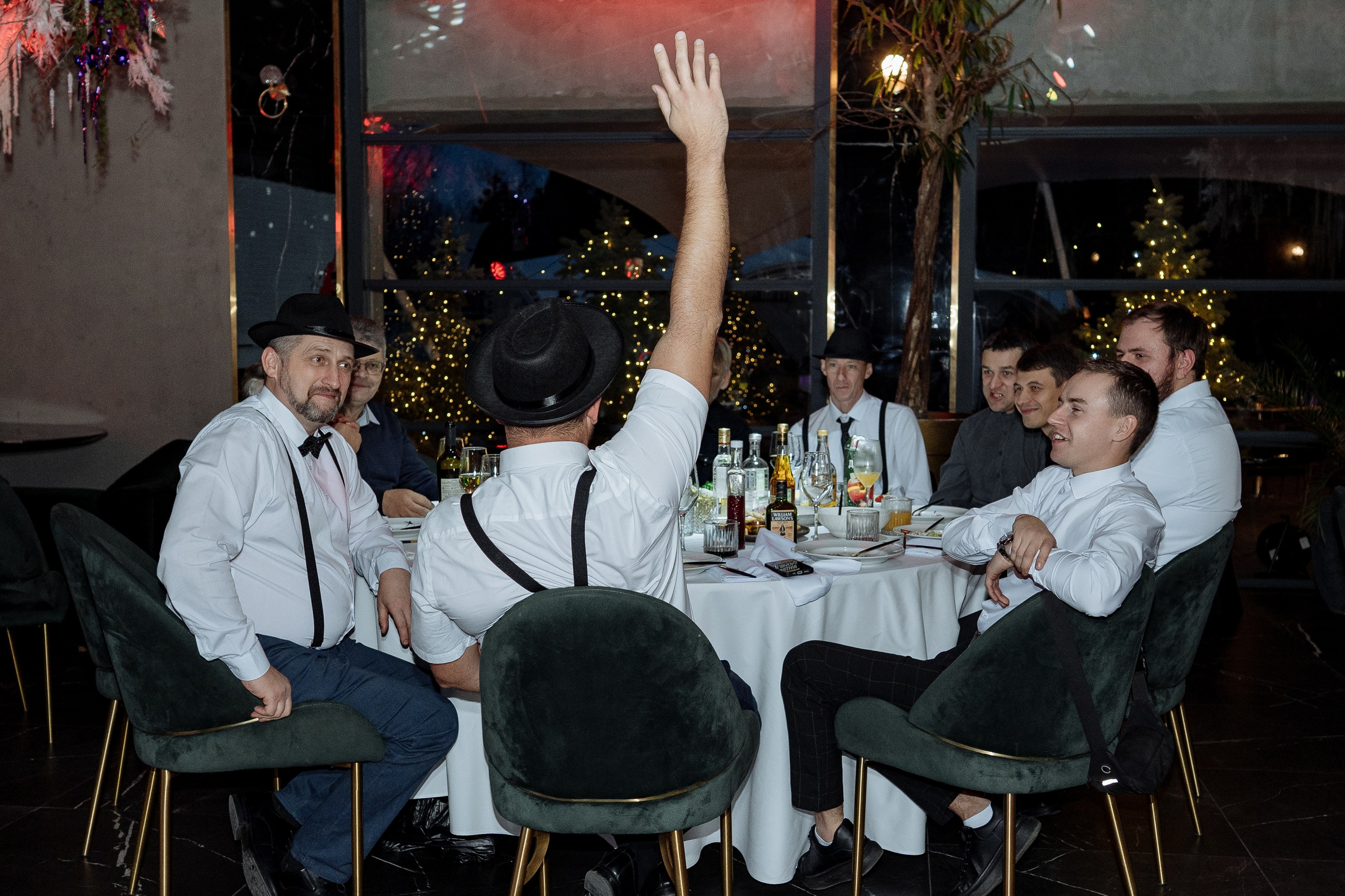 Альбион Тур