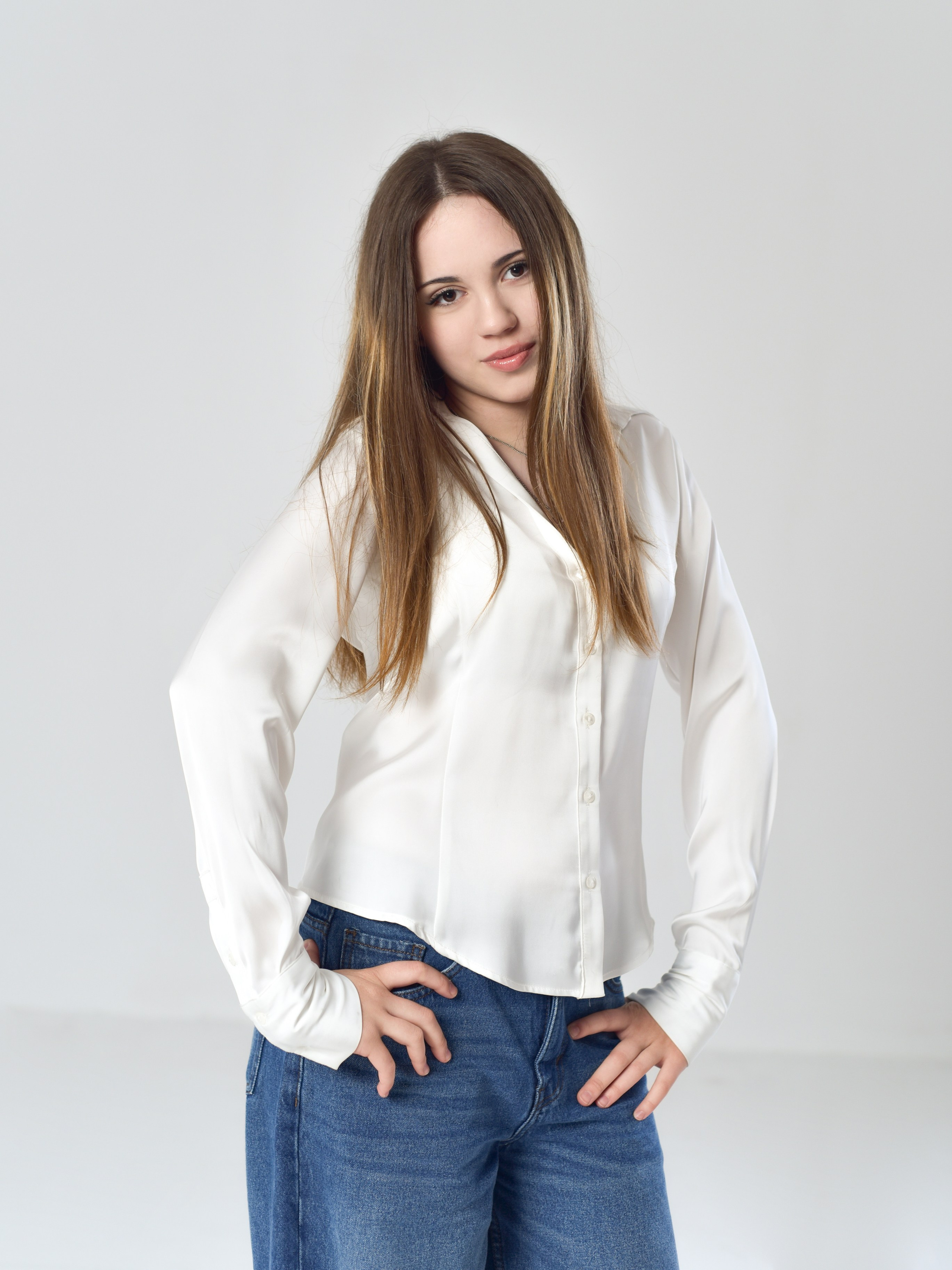 Альбом на окончание школы 9 и 11 класс «Взрывной». Выпускные альбомы в Тюмени для школ, садов, вузов спортивных секций