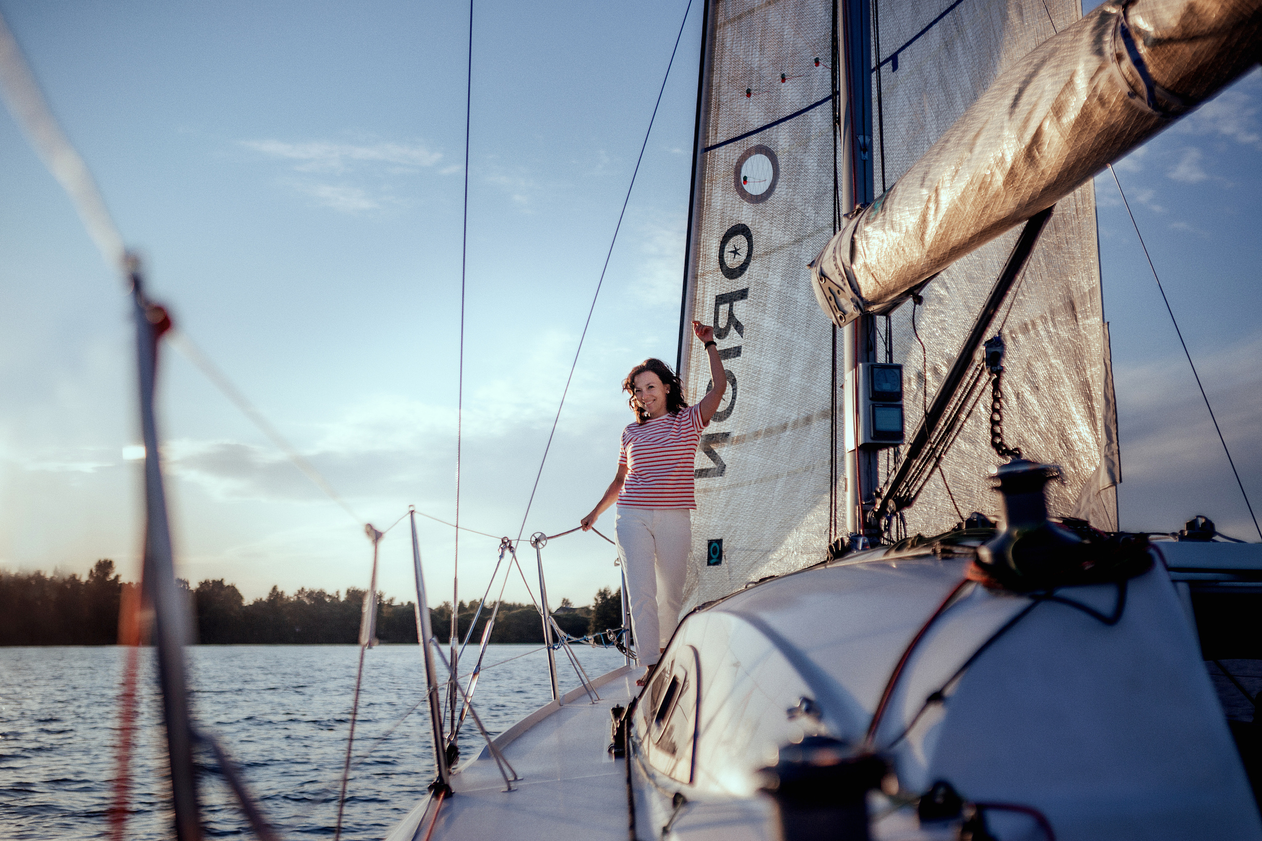 Прогулка с Олесей на яхте. Семейный фотограф в Москве Натали Момот