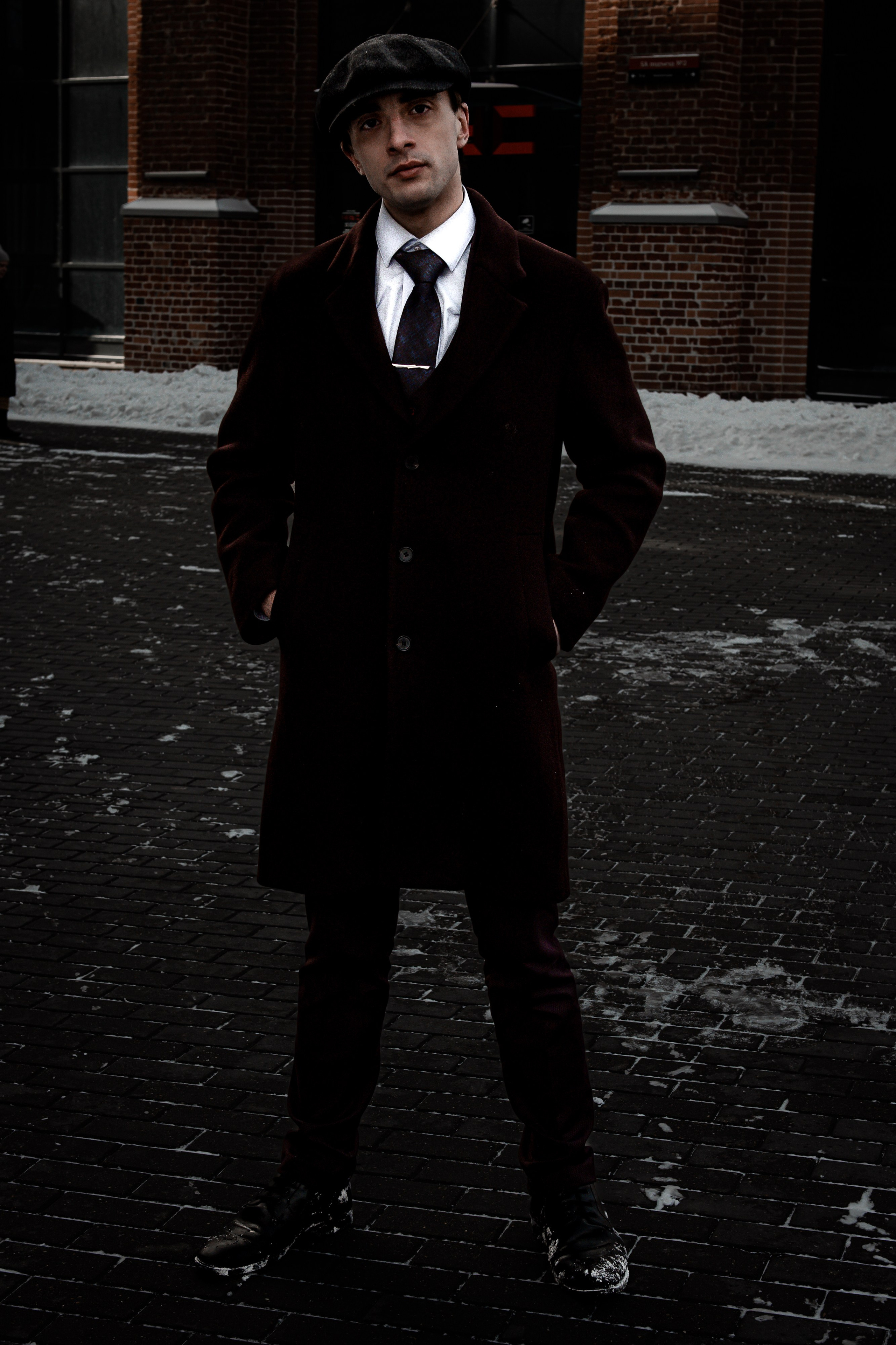 Острые козырьки. Фотограф в Москве Антонова Татьяна, снимаю мужской и женский портрет