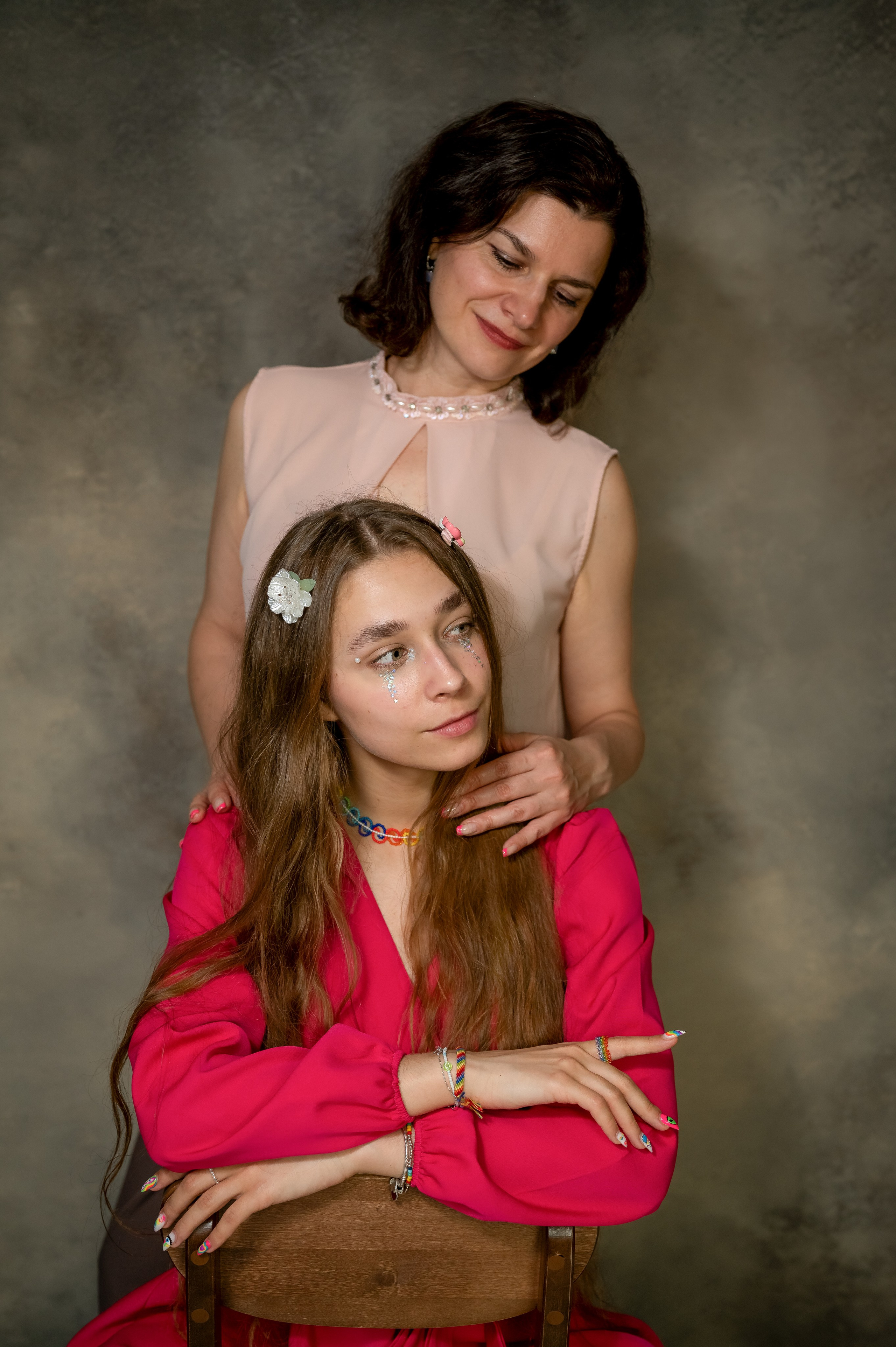 Девушки — такие девушки. Фотограф новорождённых, семейный, школьный в городе Калуге Евгения