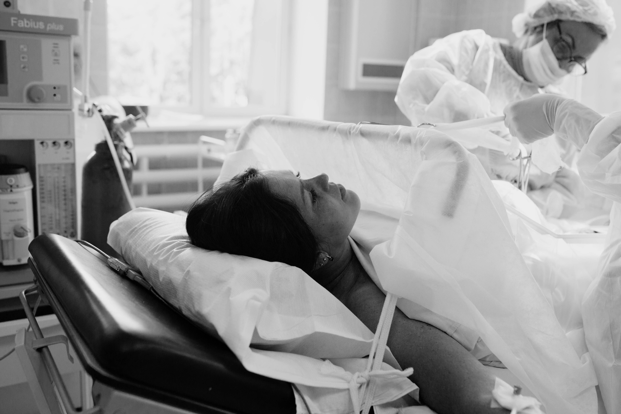 Съемка в роддоме маленькой принцессы. Детский фотограф Екатеринбург Юлия Мартынюк