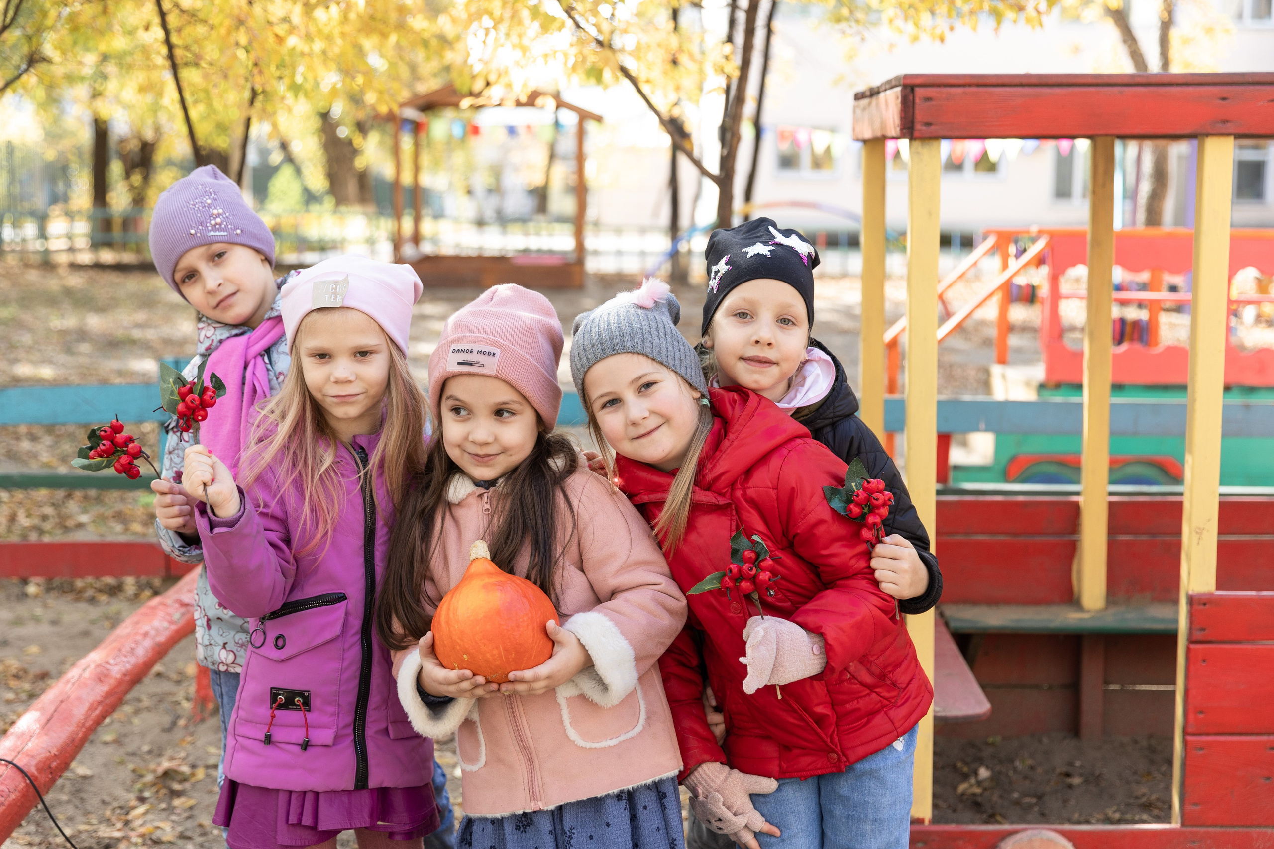 Здесь ^ Осенняя фотосессия. Семейный, детский, школьный фотограф в Благовещенске Яна Белоусова