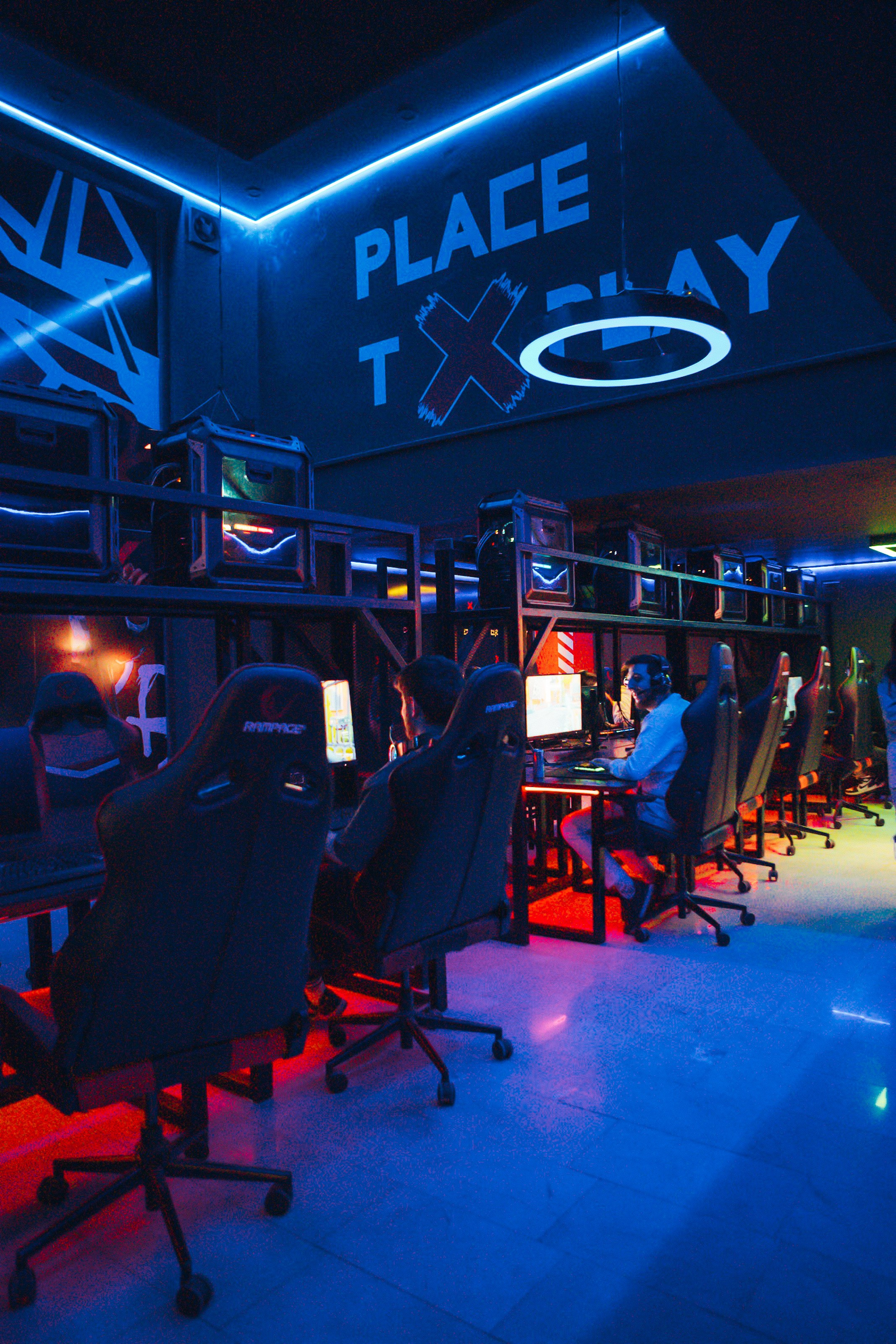 Game Club. Фотограф в Батуми Павел Шарников