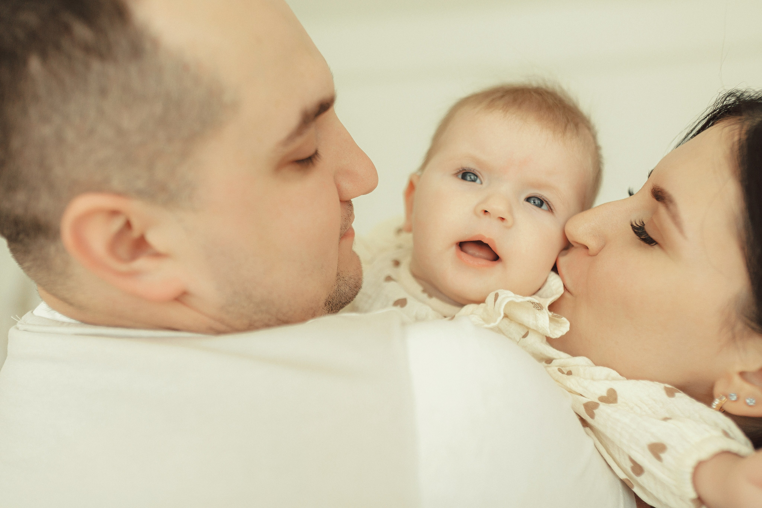 Эвелина, Женя и Милана. Семейный фотограф в Новосибирске Екатерина Сафронова