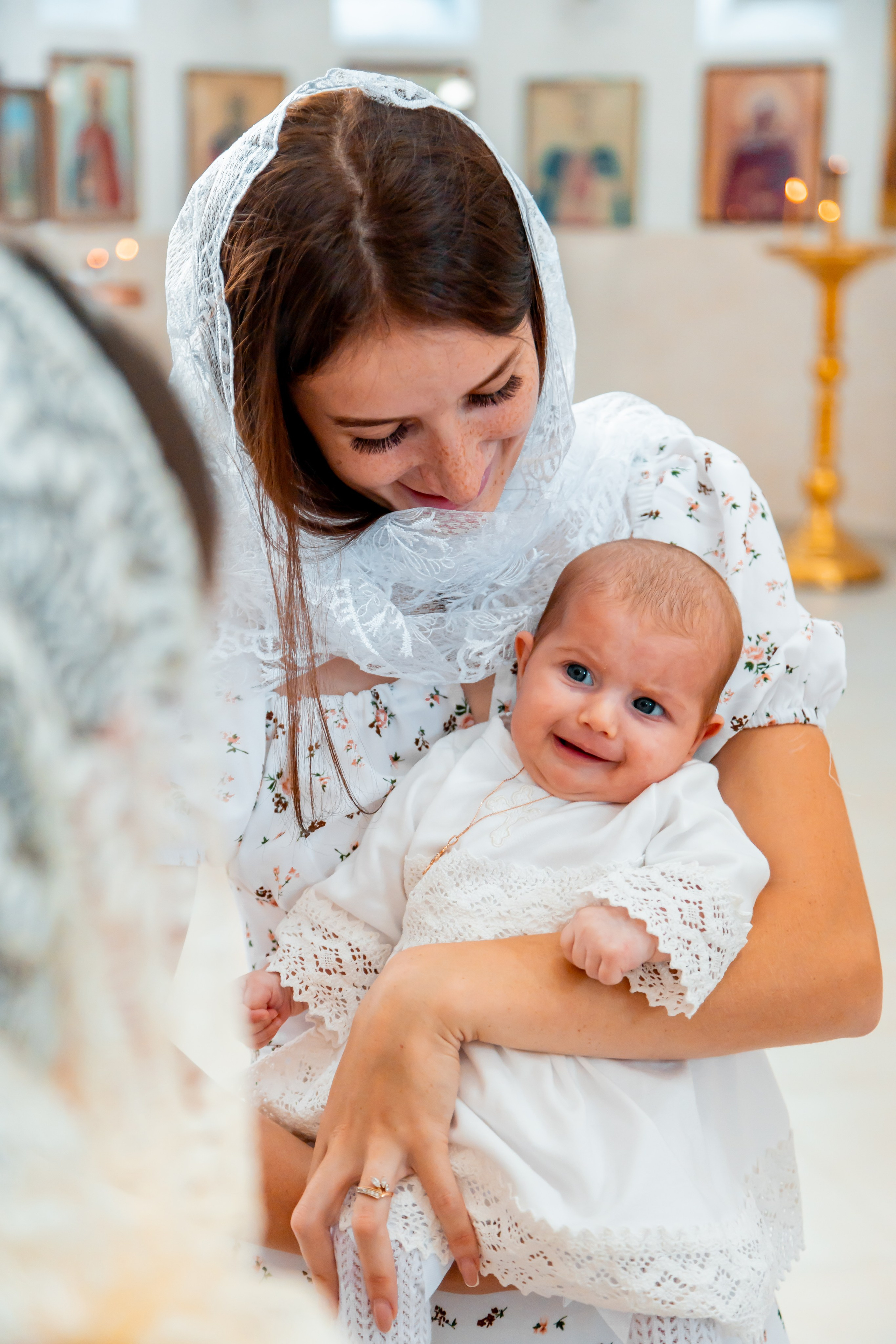 Крещение брата и сестры в храме Апостола Симона Кананита в Лоо. Семейный фотограф в Сочи, Лоо, Дагомысе, Вардане Кучумова Олеся