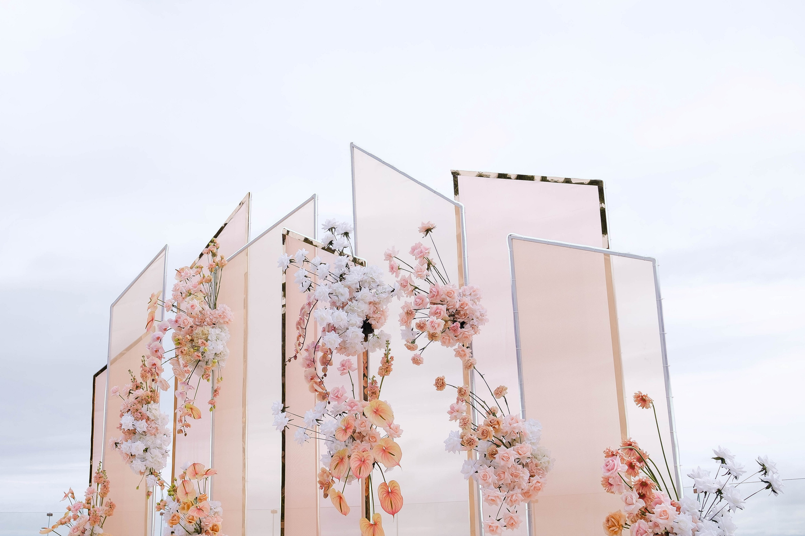 Выездная регистрация в Сочи с видом на море. Свадебный фотограф в Абхазии, Сухум, Гагра, Сочи