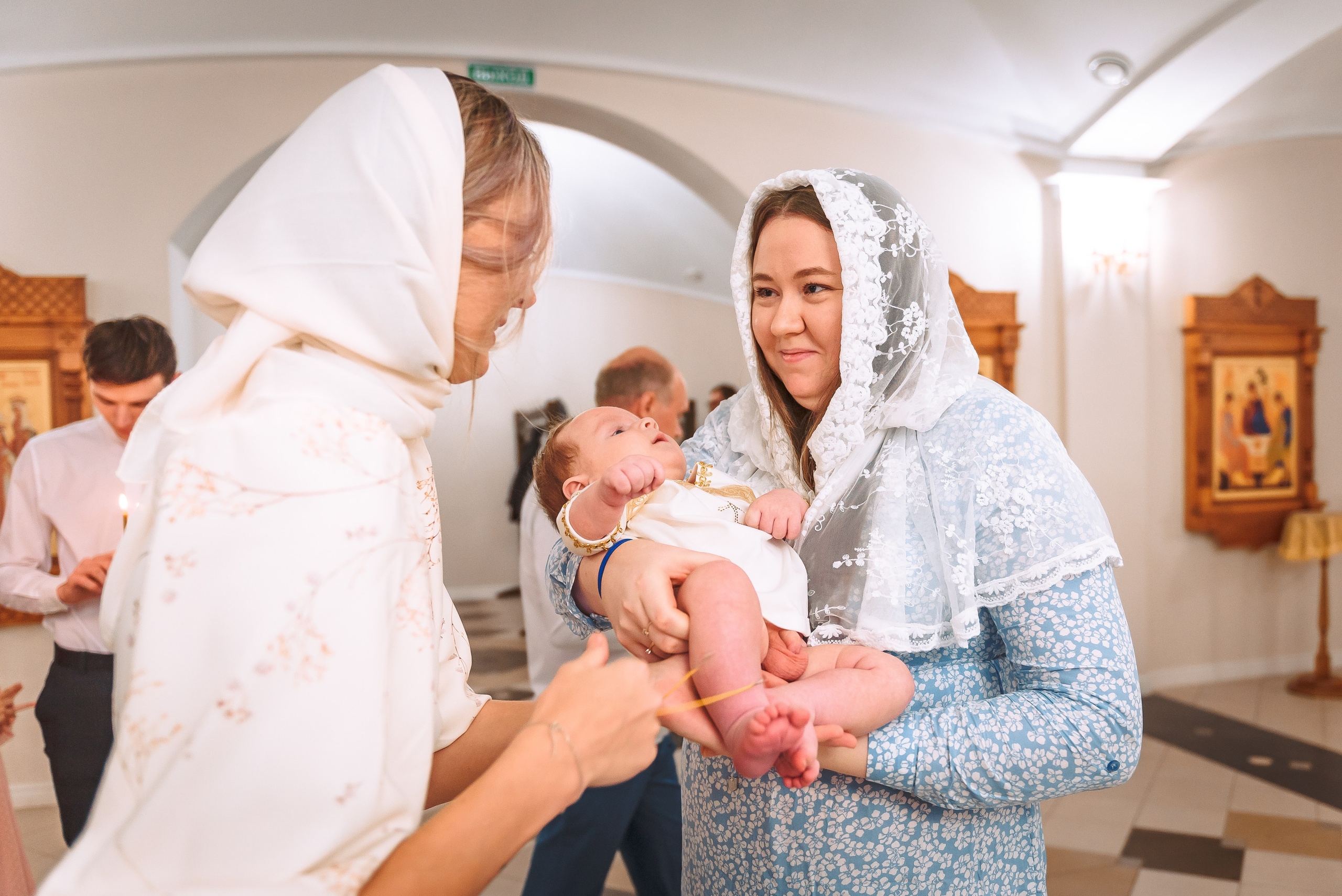 Крещение в Храме иконы Божией Матери Неупиваемая Чаша. Свадебный и семейный фотограф в Москве Юлия Винник