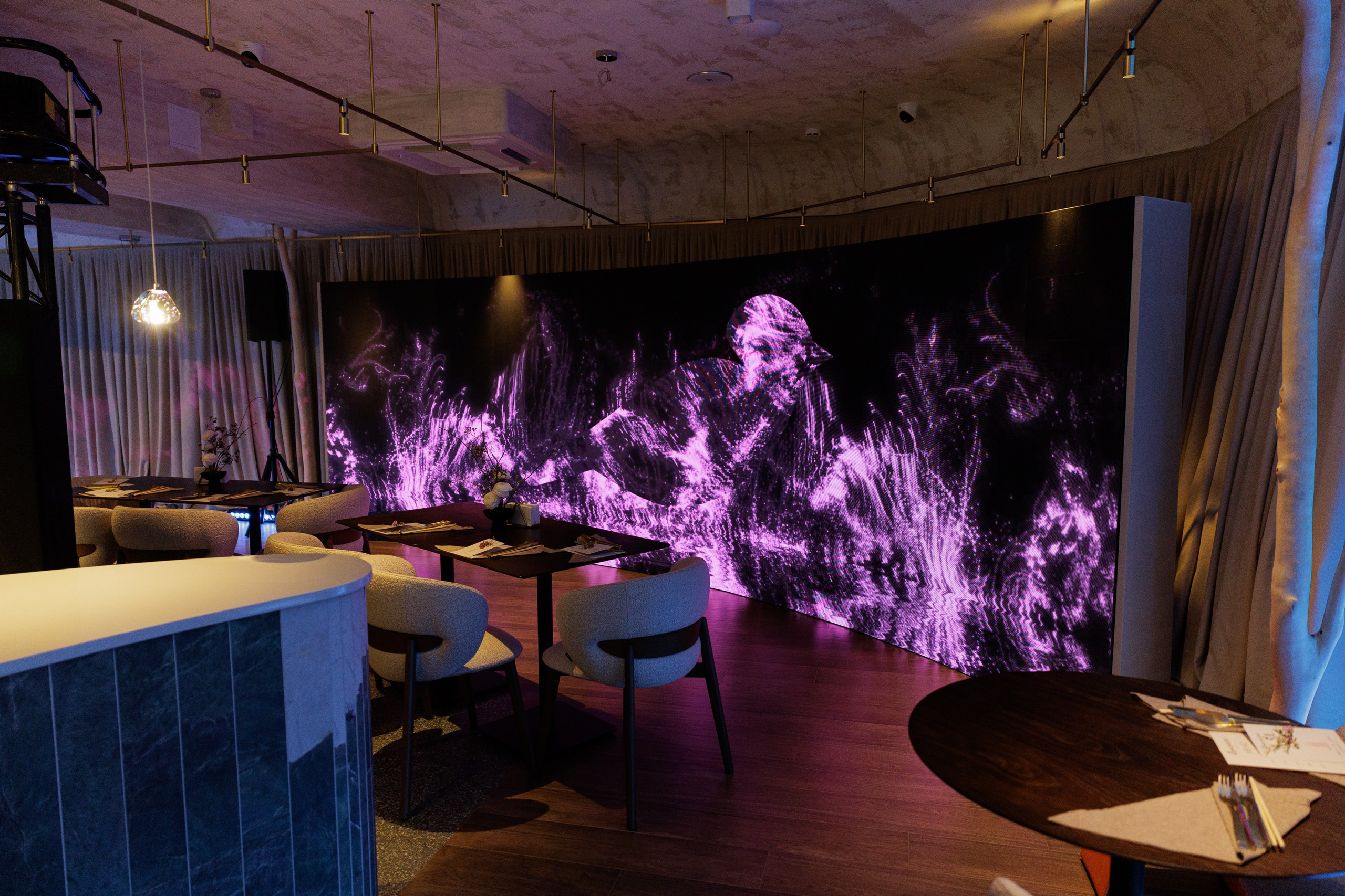 Гастроужин в р.Komorebi (may.25). Свадебный фотограф