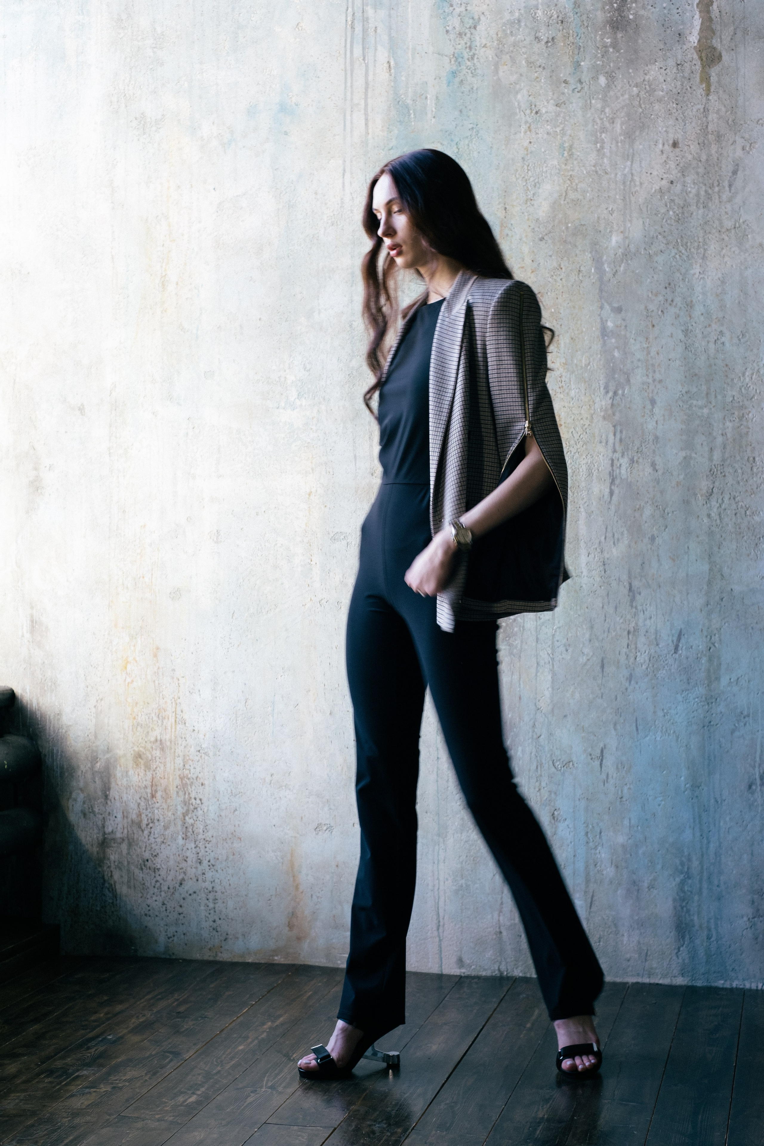 Имиджевая съёмка одежды. Предметный фотограф в Симферополе Антон Катунин