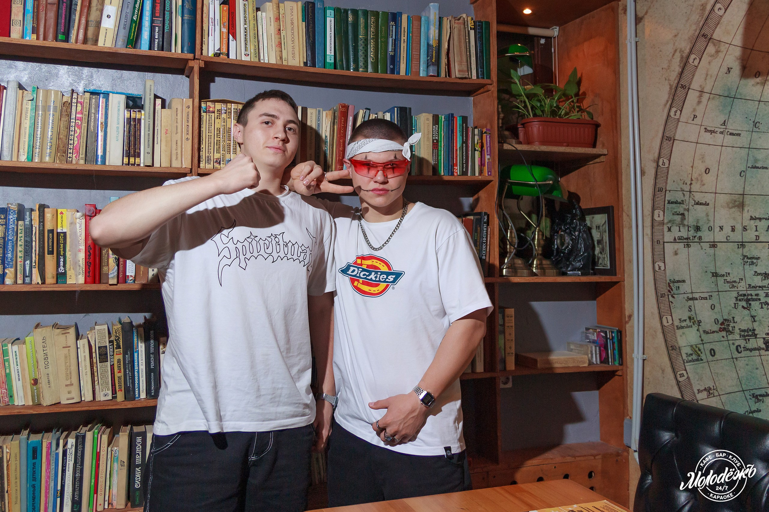 Клуб Молодёжь лучшее. Контакты