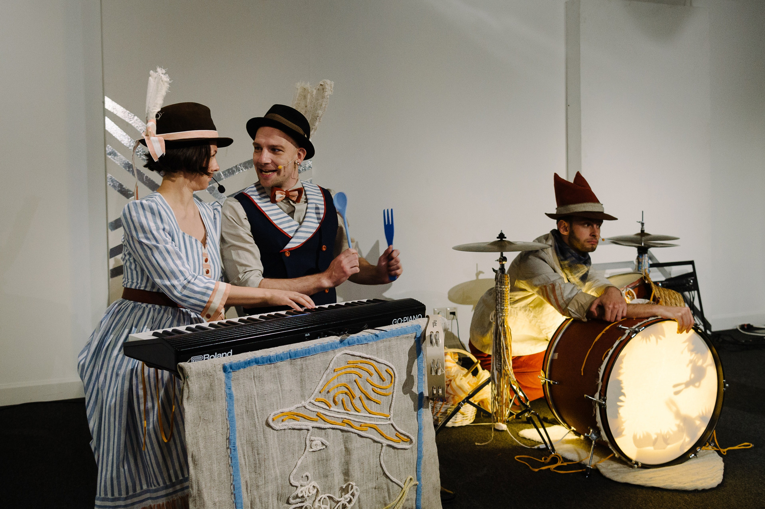 Братец Лис и Братец Кролик. Фотограф Алиса Калинина